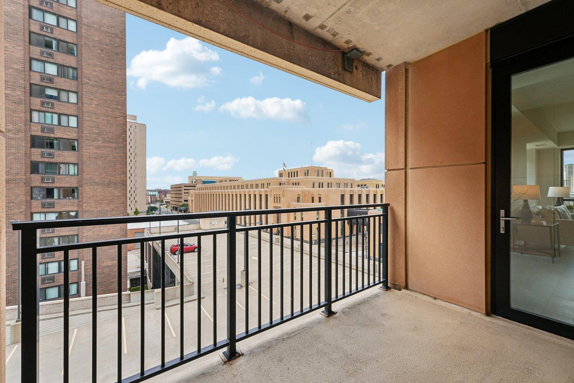100 3rd Avenue S, #504, 19, Minneapolis, MN 55401 100 3rd Avenue S, #504, 19, Minneapolis, MN 55401