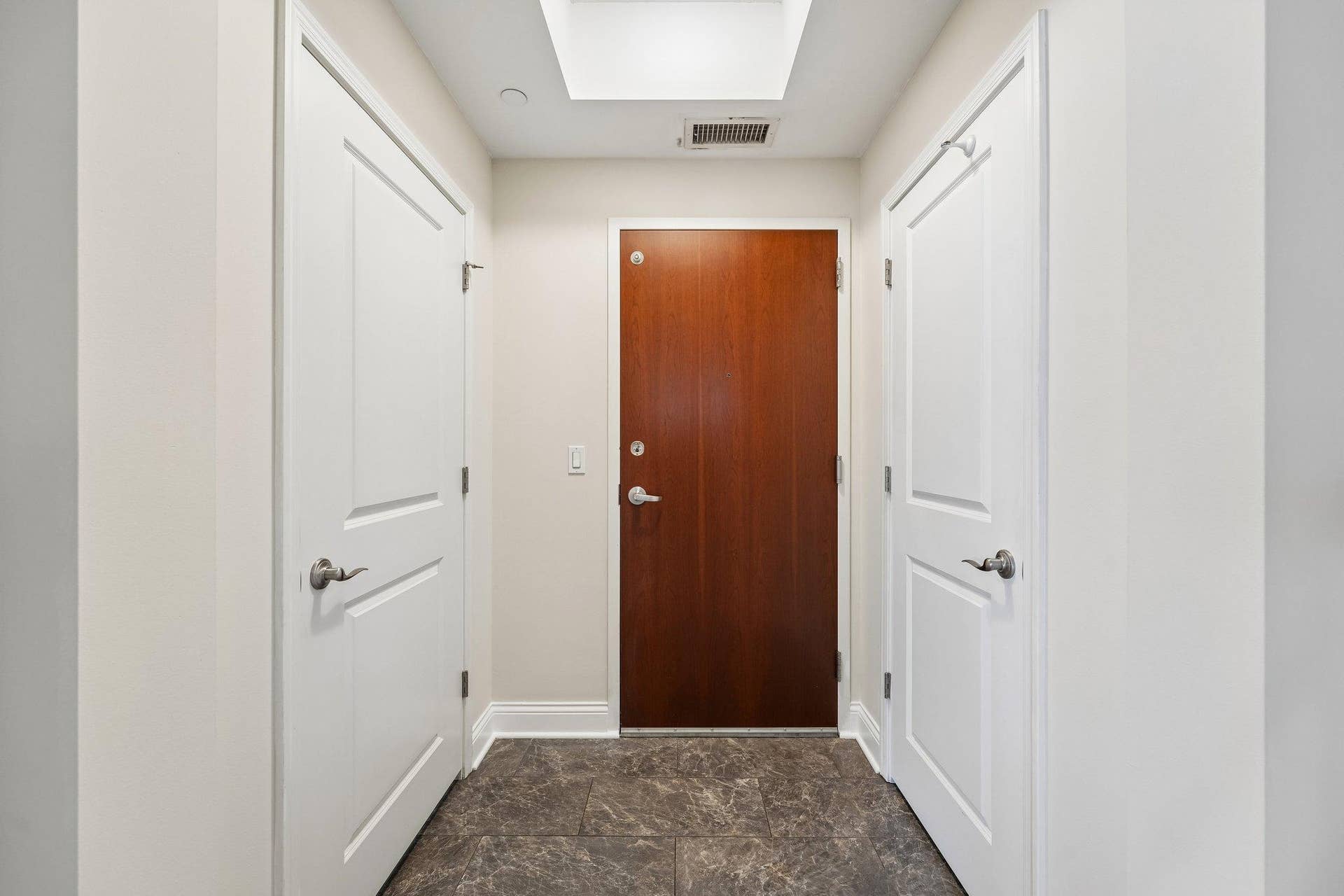 100 3rd Avenue S, #504, 19, Minneapolis, MN 55401 100 3rd Avenue S, #504, 19, Minneapolis, MN 55401