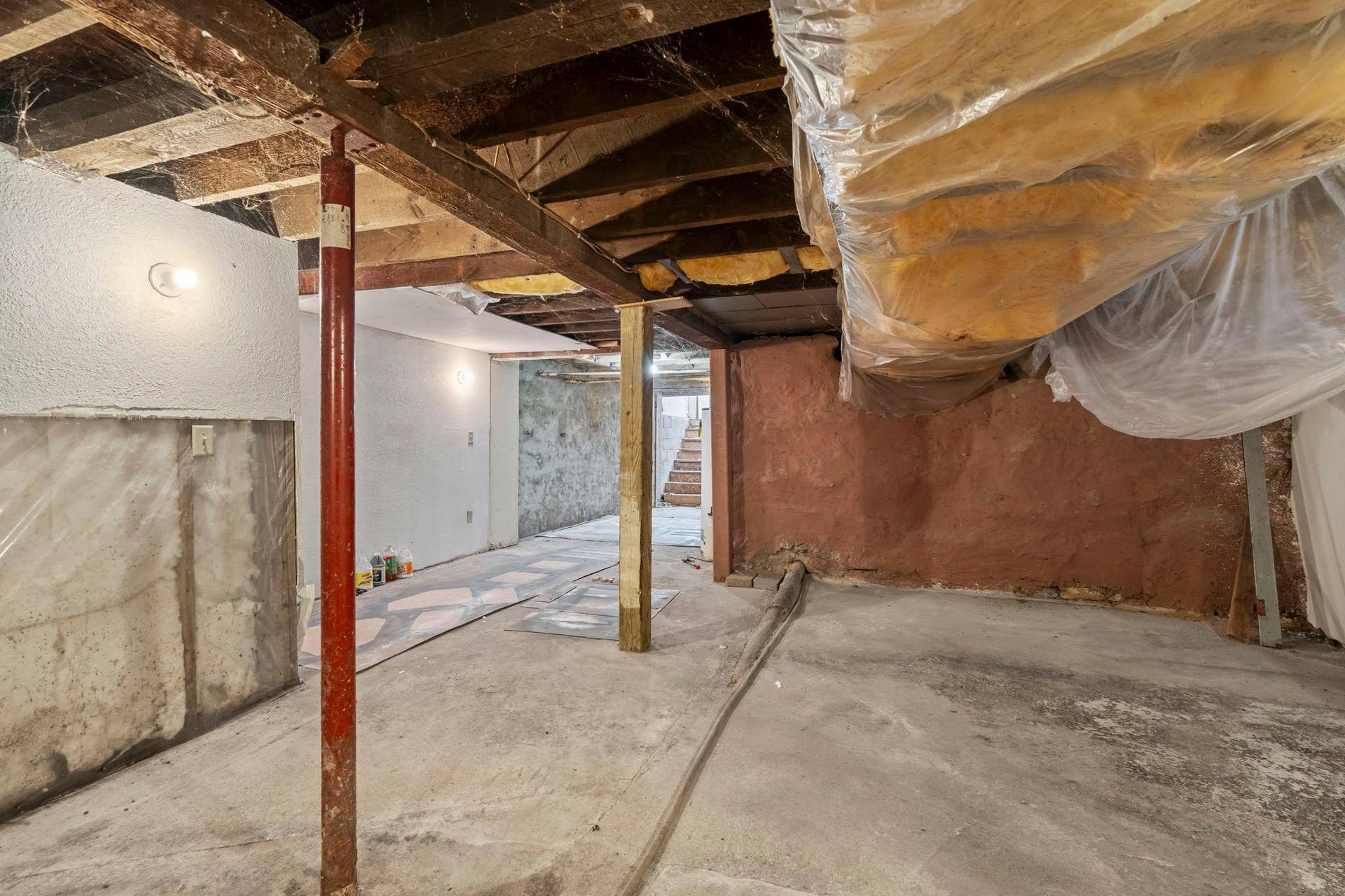 275 Western Avenue S, 103, Saint Paul, MN 55102 58-web-or-mls-275 Western Ave S-268.jpg