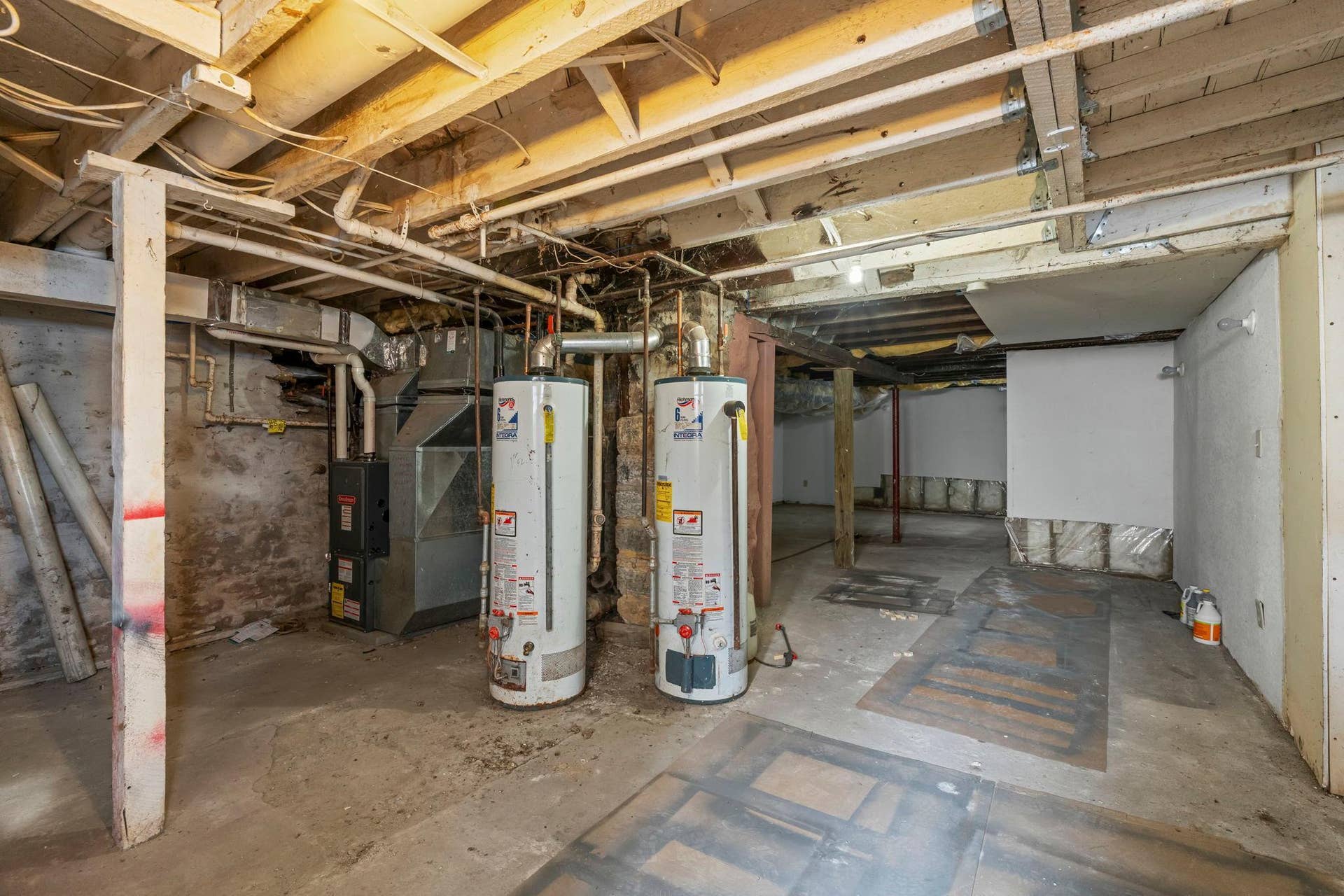 275 Western Avenue S, 103, Saint Paul, MN 55102 55-web-or-mls-275 Western Ave S-251.jpg