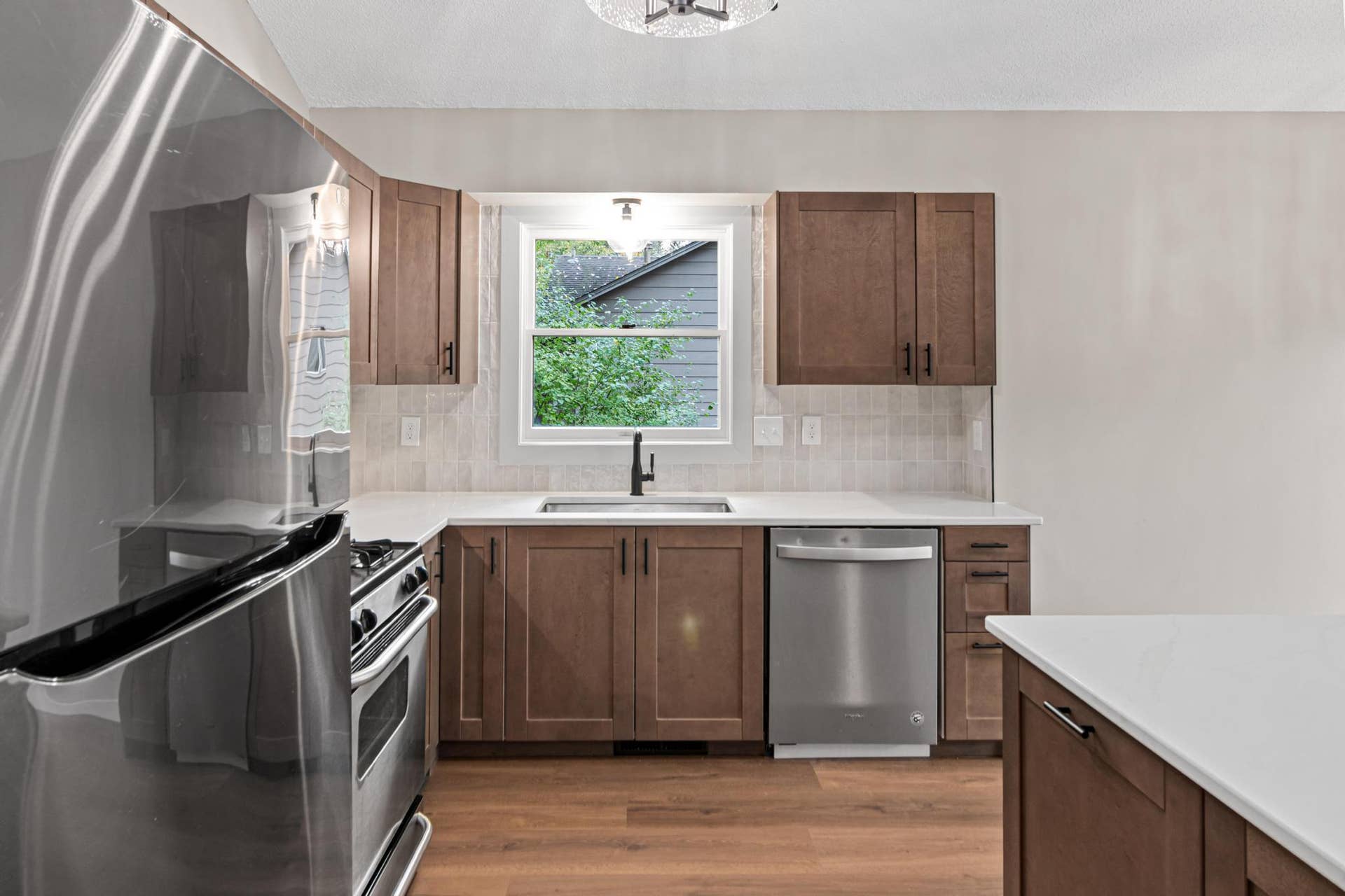 2365 Hillwood Drive E, Maplewood, MN 55119 2365 Hillwood Dr-11.jpg