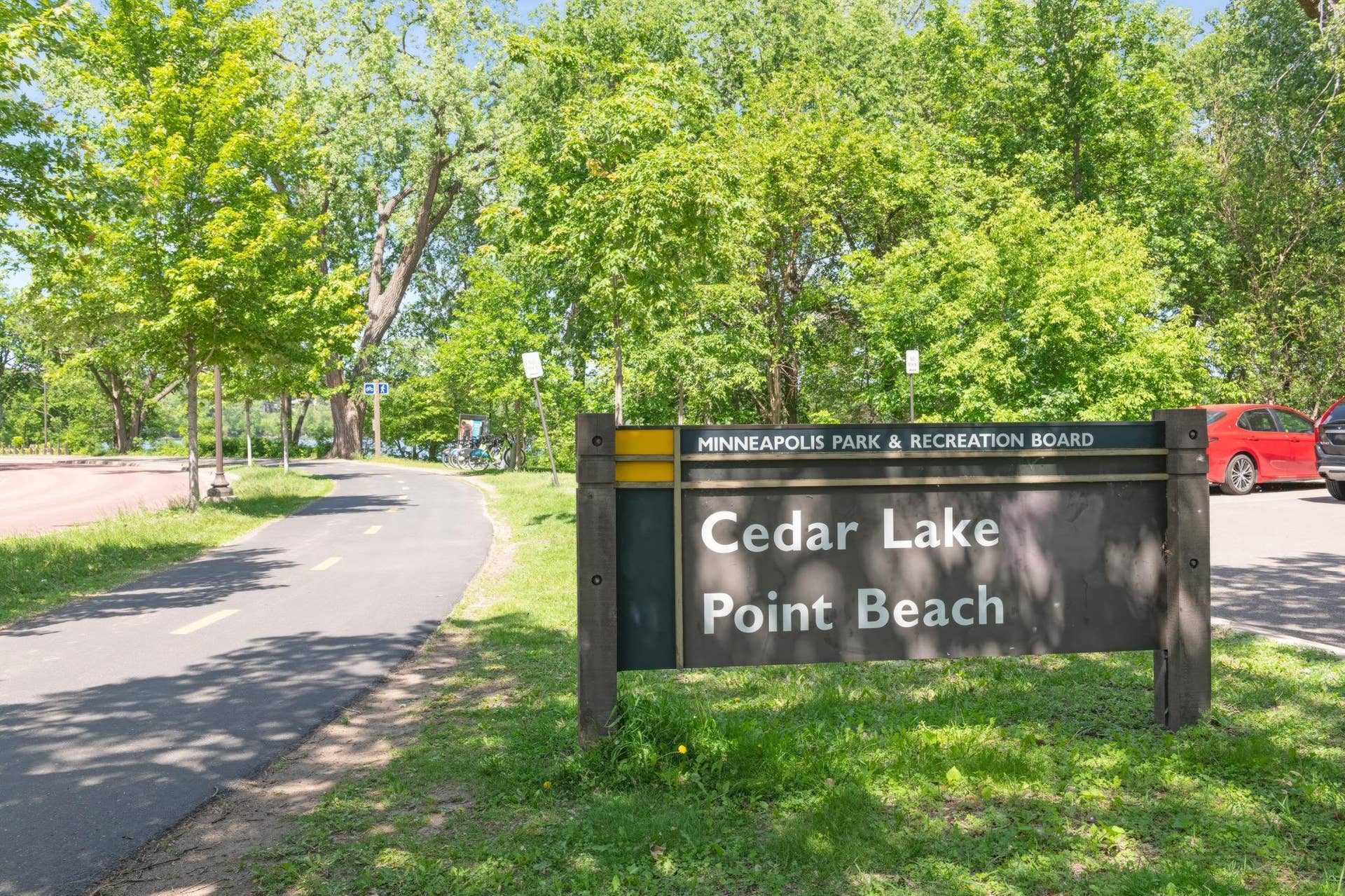 3012 Lake Shore Drive, #B, 83, Minneapolis, MN 55416