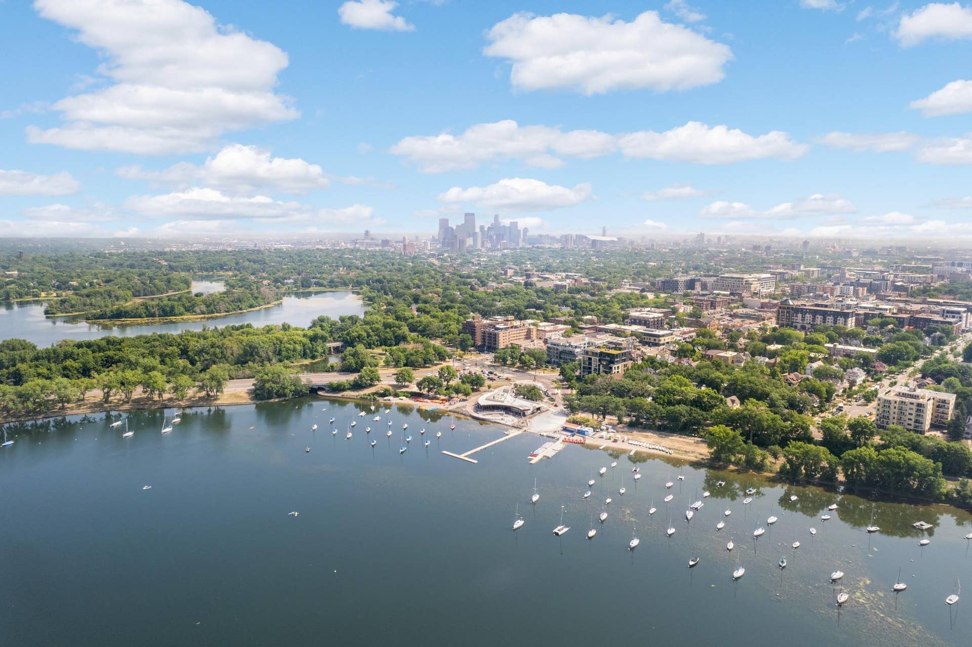3012 Lake Shore Drive, #B, 83, Minneapolis, MN 55416