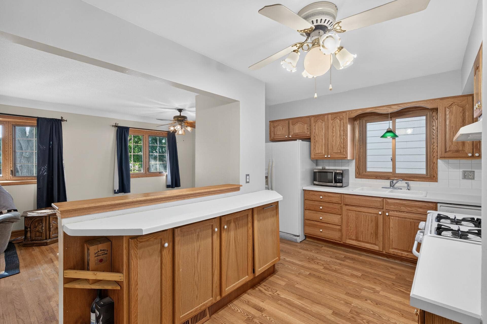 1837 Hawthorne Avenue E, 92, Saint Paul, MN 55119 15_1837_Hawthorne15_mls.jpg