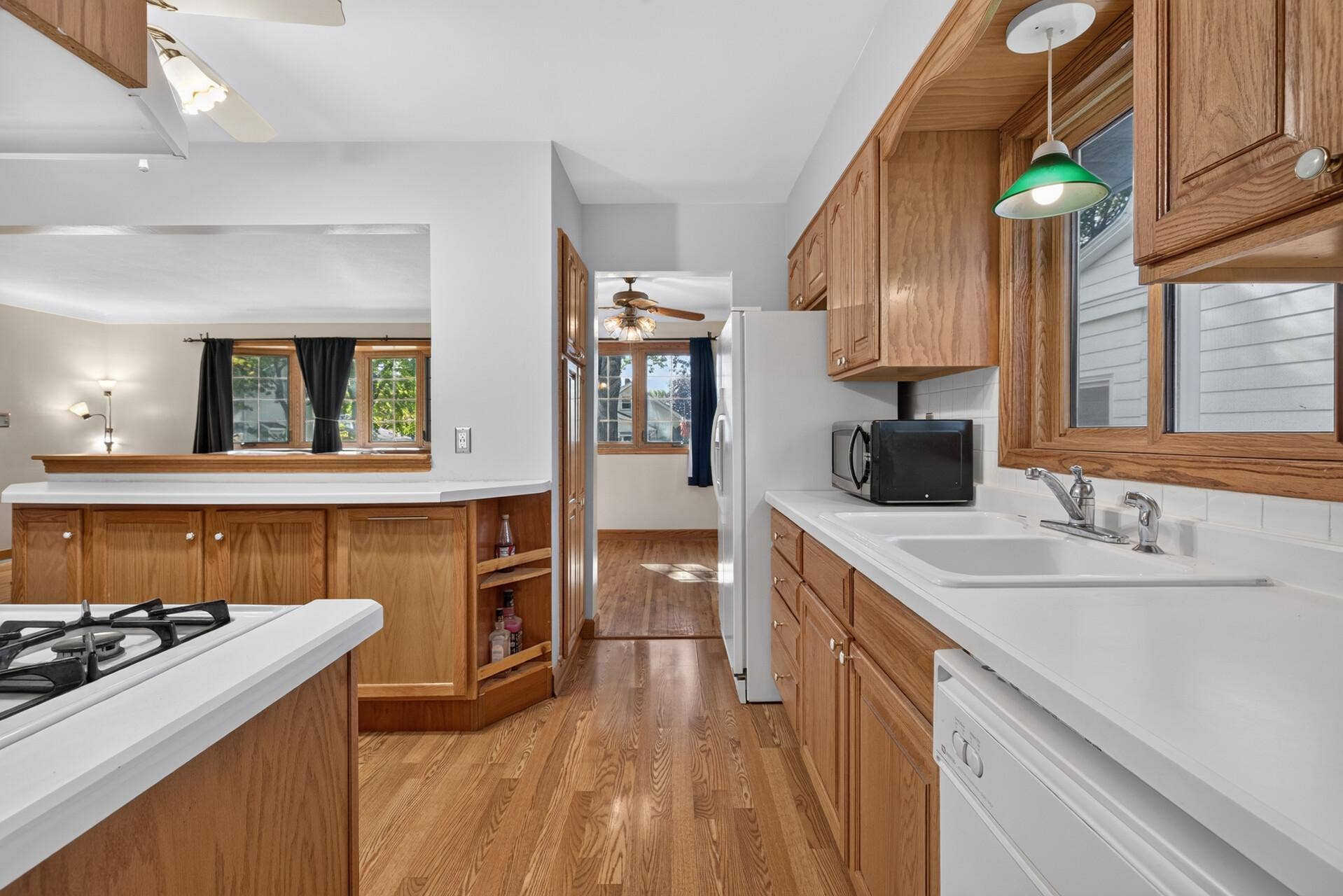 1837 Hawthorne Avenue E, 92, Saint Paul, MN 55119 18_1837_Hawthorne18_mls.jpg