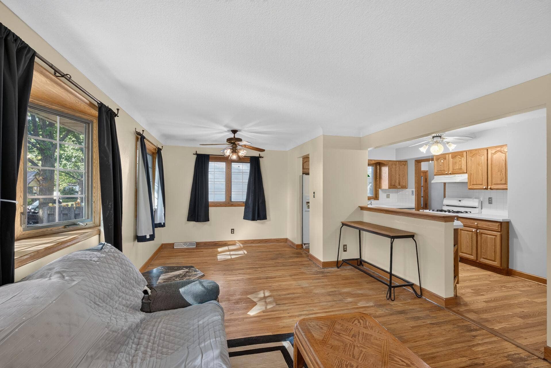 1837 Hawthorne Avenue E, 92, Saint Paul, MN 55119 08_1837_Hawthorne8_mls.jpg