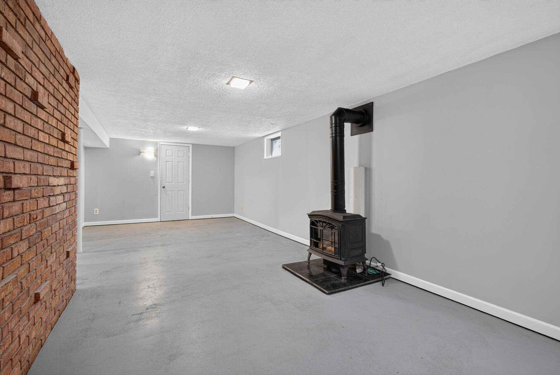 1837 Hawthorne Avenue E, 92, Saint Paul, MN 55119 31_1837_Hawthorne31_mls.jpg