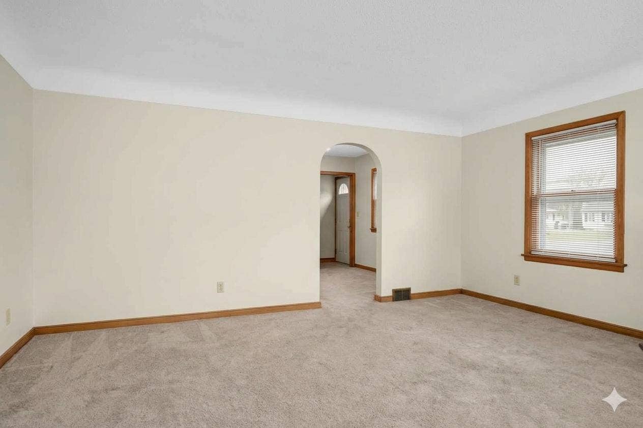 5636 Cedar Avenue S, 17, Minneapolis, MN 55417 5636 Living room