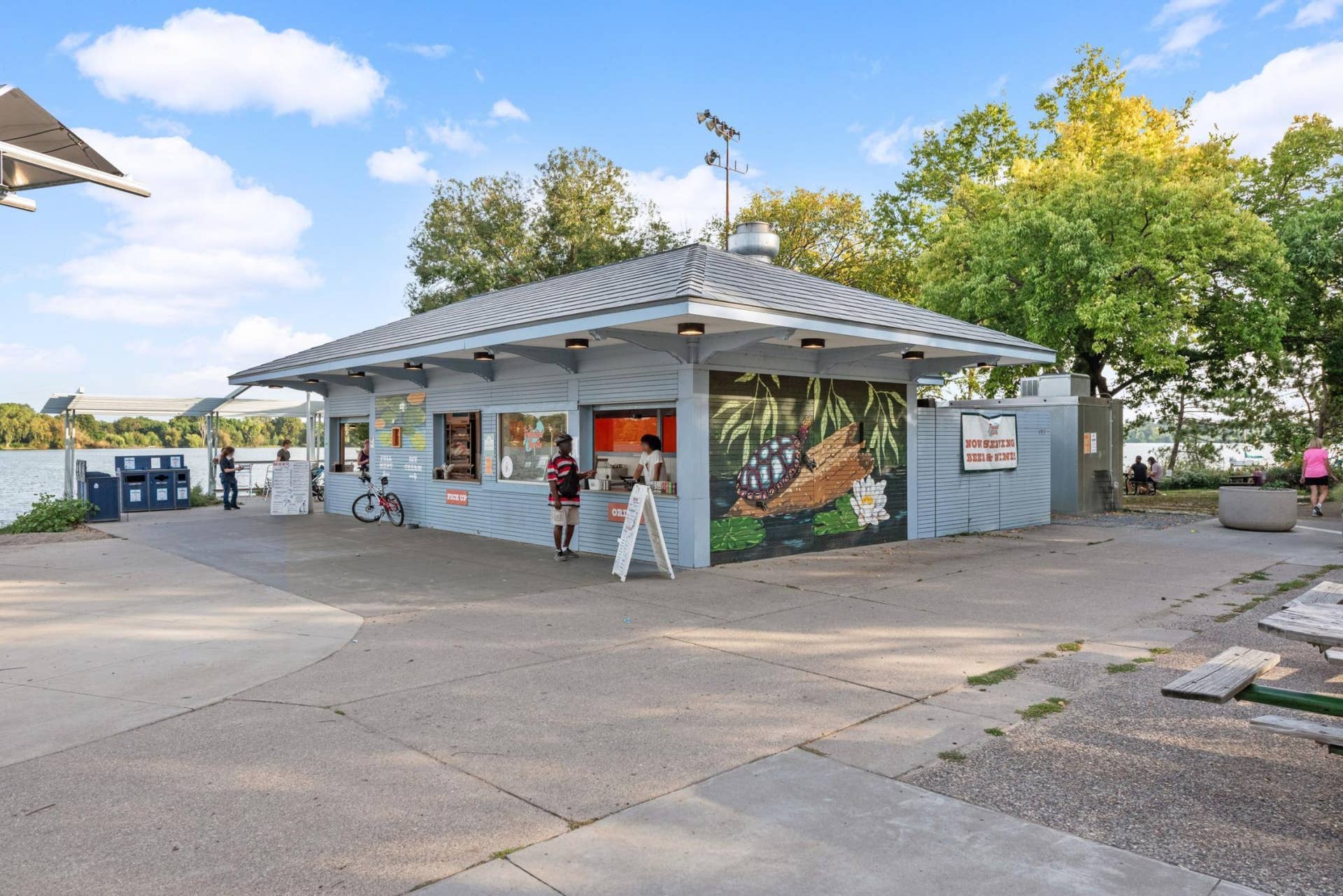 5636 Cedar Avenue S, 17, Minneapolis, MN 55417 Lake Nokomis