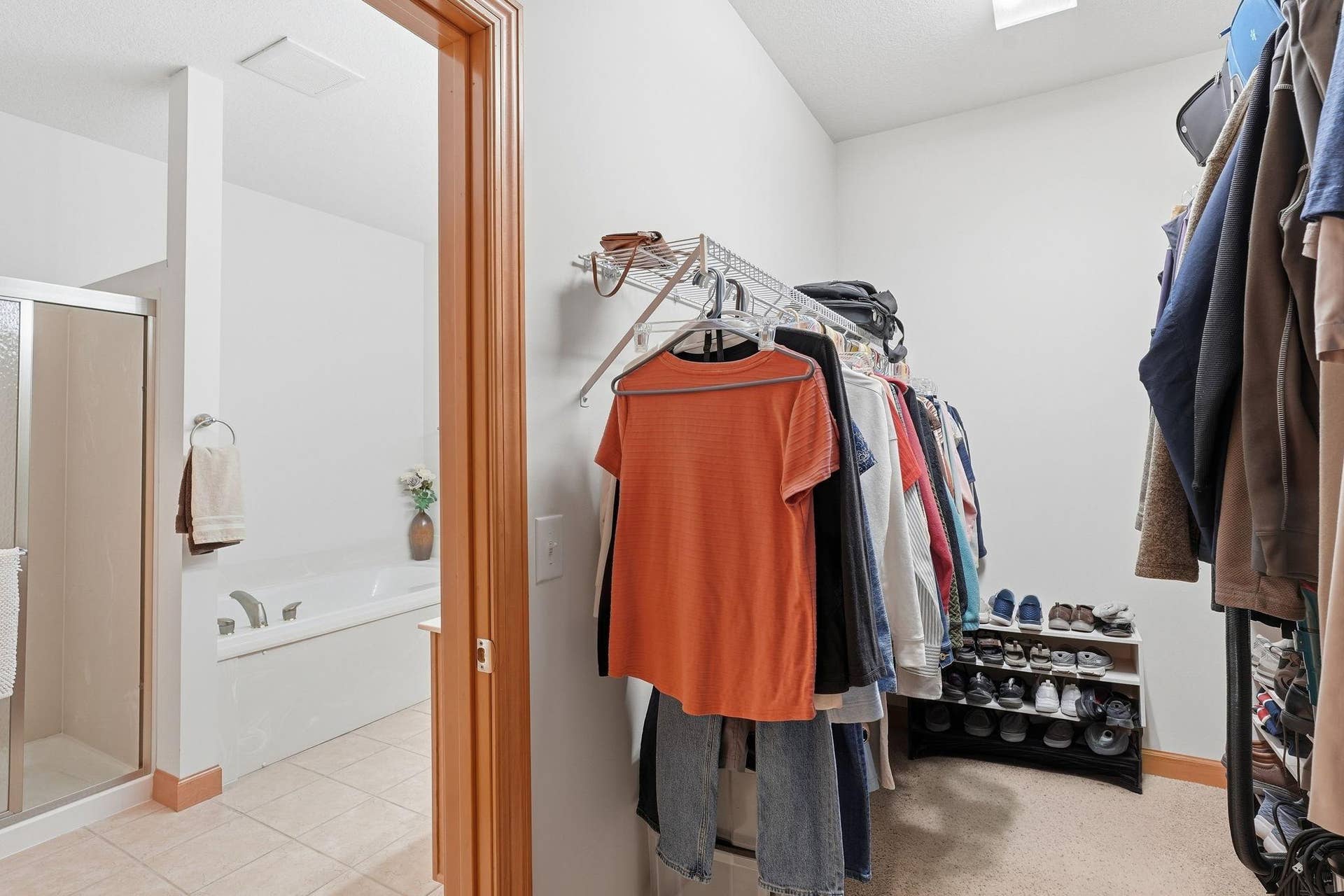 7147 Arthur Drive, Woodbury, MN 55125 22-web-or-mls-7147 Arthur Dr -22.jpg