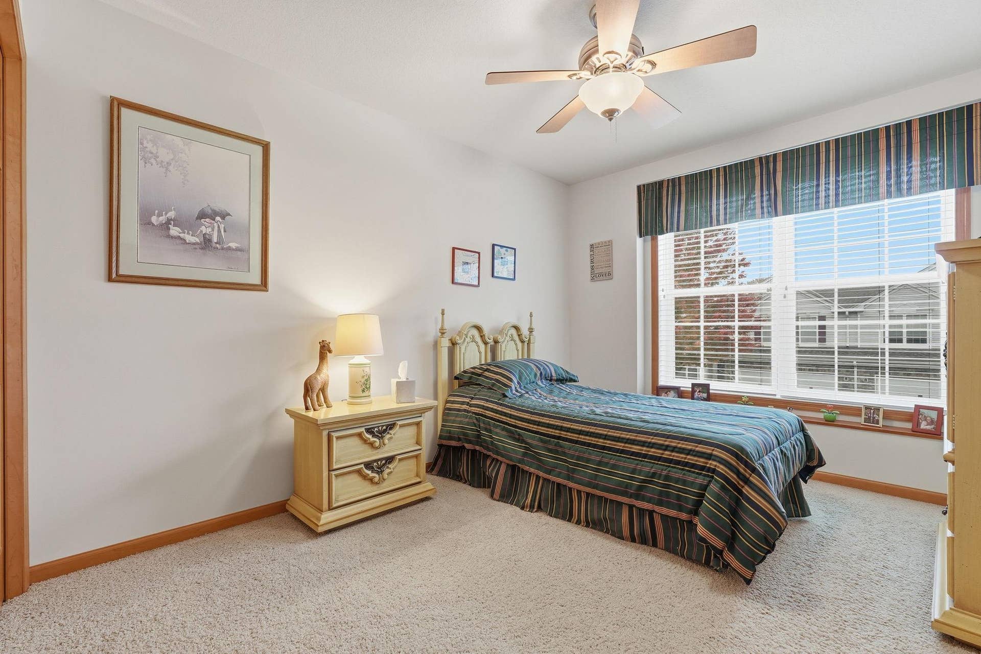7147 Arthur Drive, Woodbury, MN 55125 23-web-or-mls-7147 Arthur Dr -23.jpg