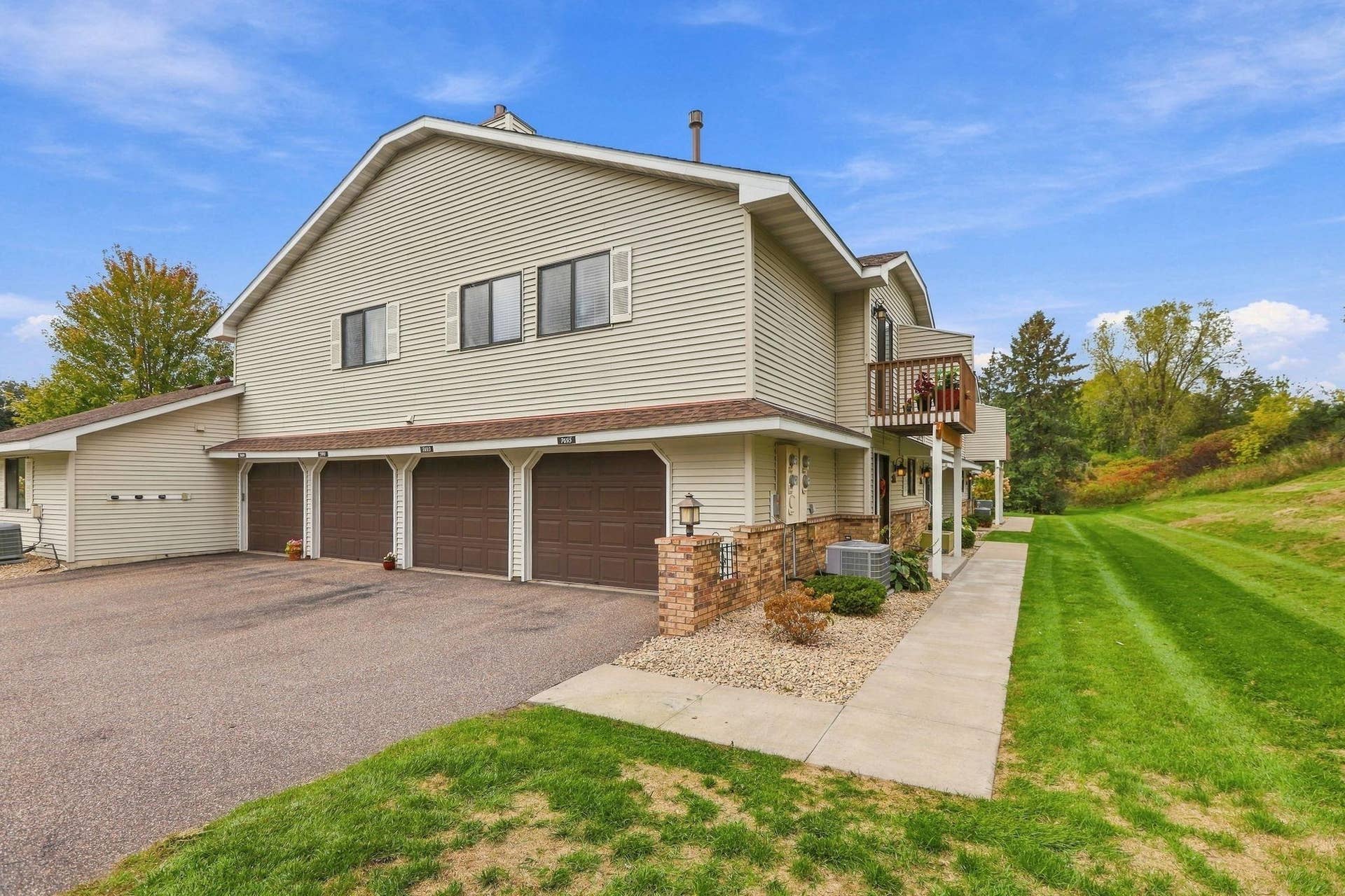 7695 Wedgewood Court N, Maple Grove, MN 55311 7695 Wedgewood Court N, Maple Grove, MN 55311