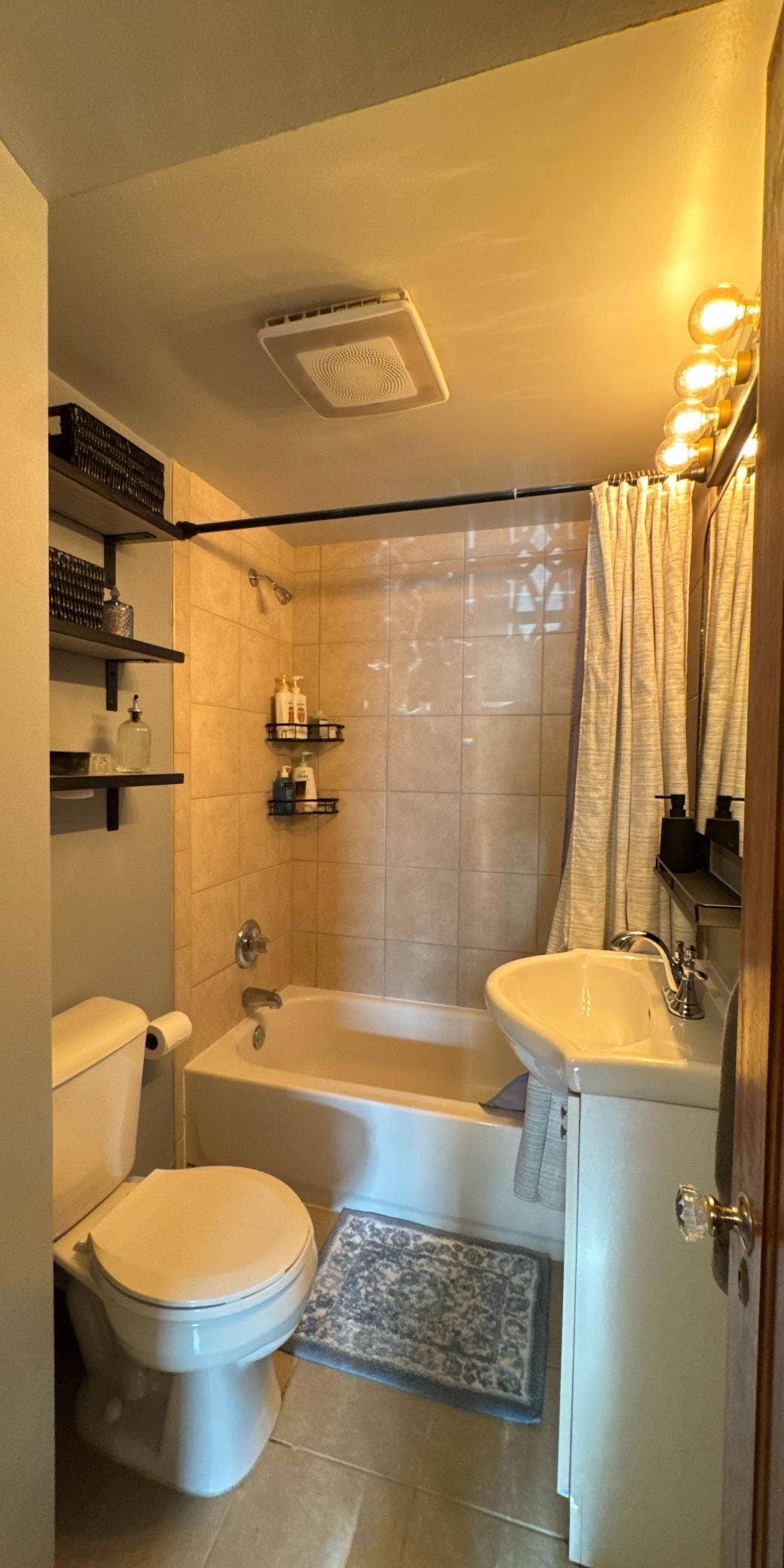 4630 Colfax Avenue N, 41, Minneapolis, MN 55412 20260826_232630222_iOS.jpg