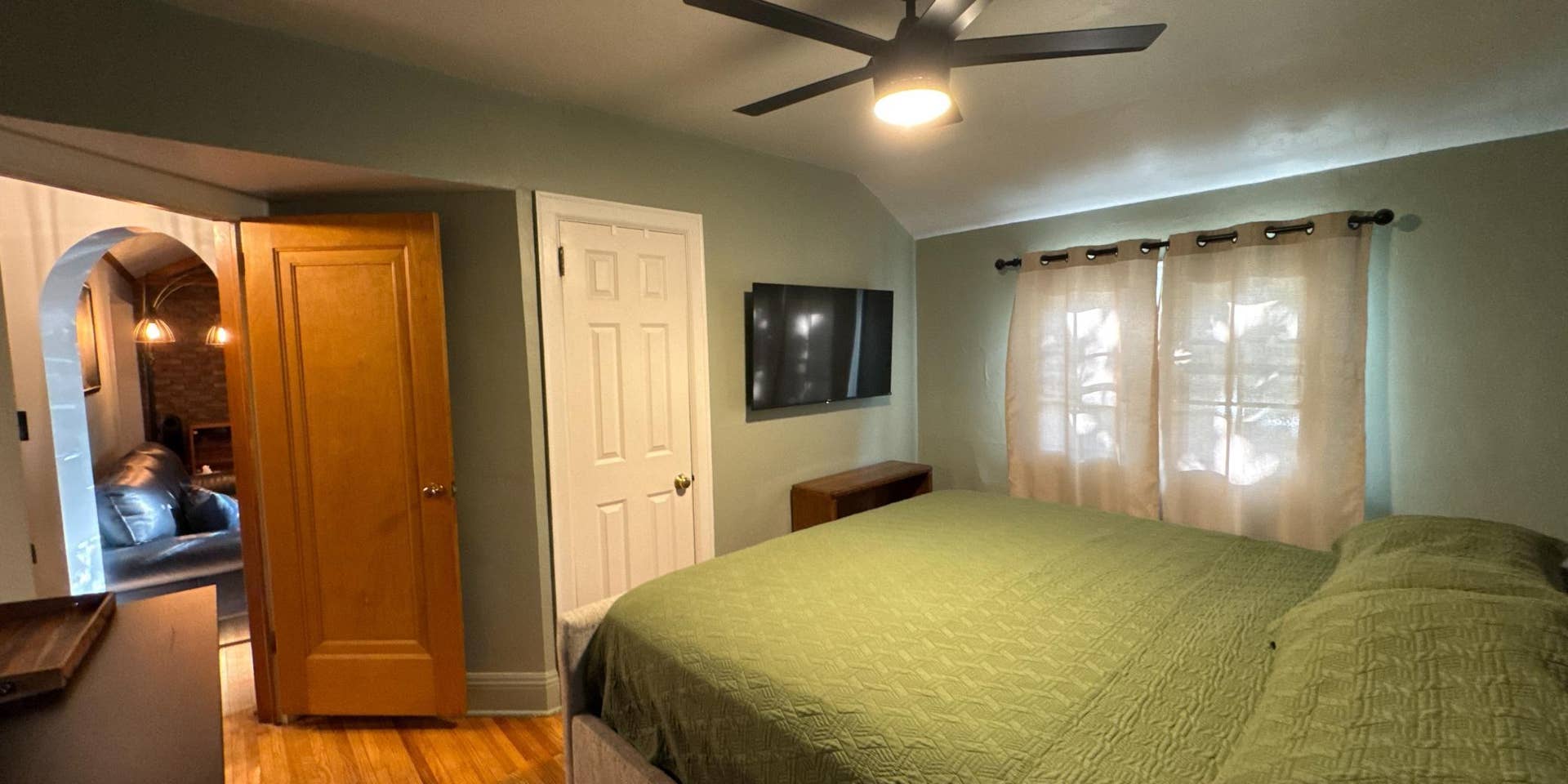 4630 Colfax Avenue N, 41, Minneapolis, MN 55412 20260826_232300146_iOS.jpg