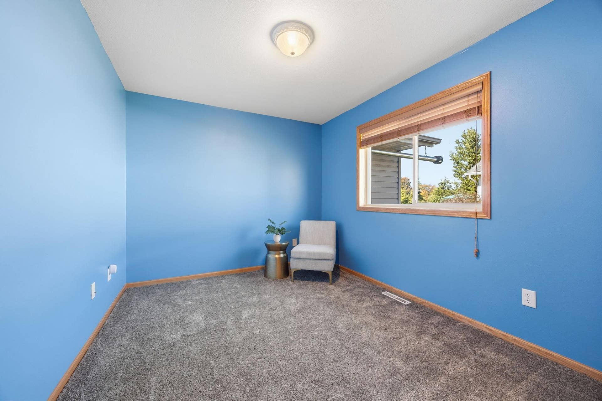 460 Minnesota Street NW, Hutchinson, MN 55350 460 Minnesota Street NW, Hutchinson, MN 55350