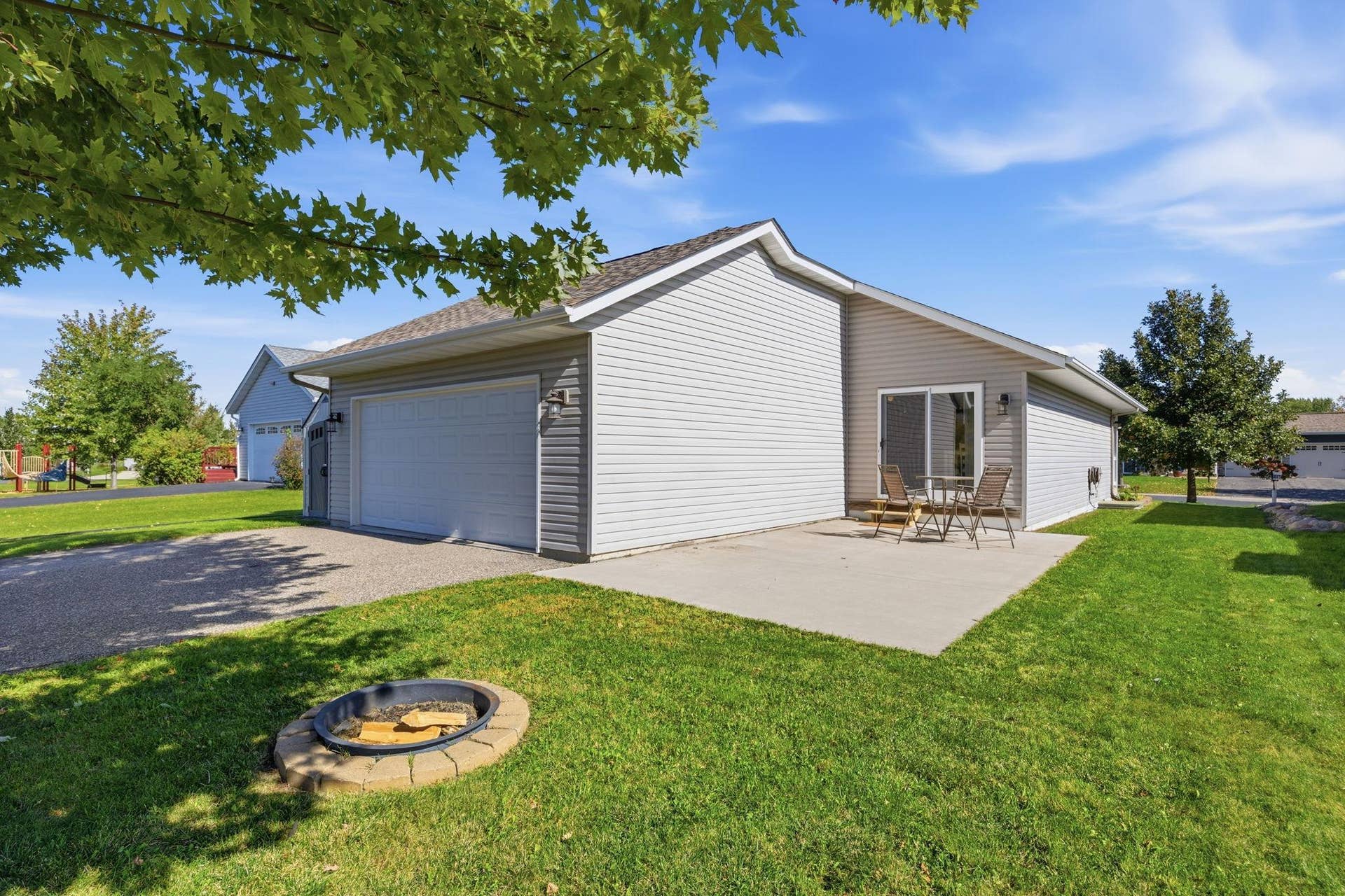 460 Minnesota Street NW, Hutchinson, MN 55350 460 Minnesota Street NW, Hutchinson, MN 55350