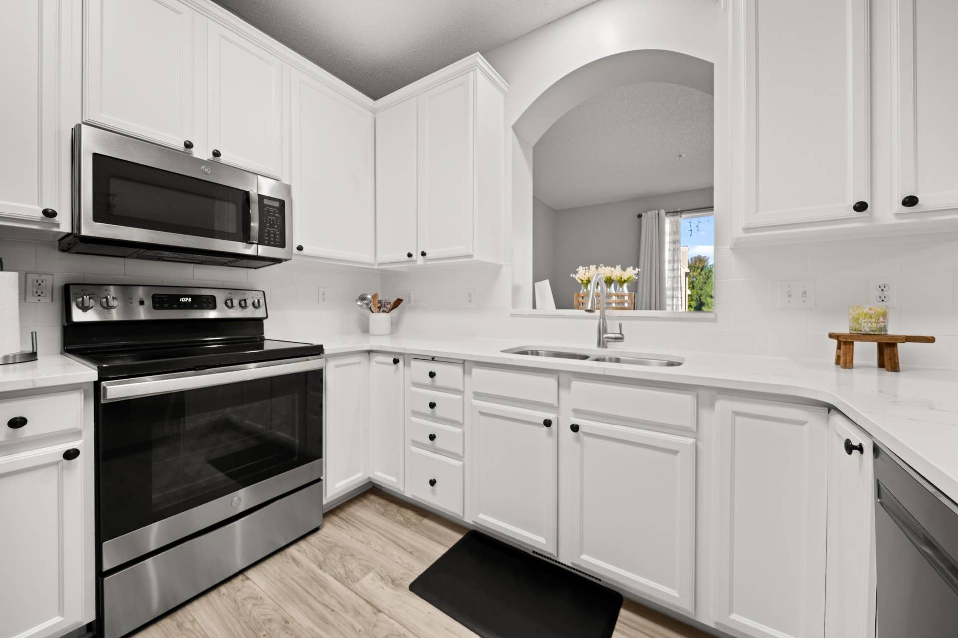 7522 Southridge Court, Savage, MN 55378 DSC05958.jpg