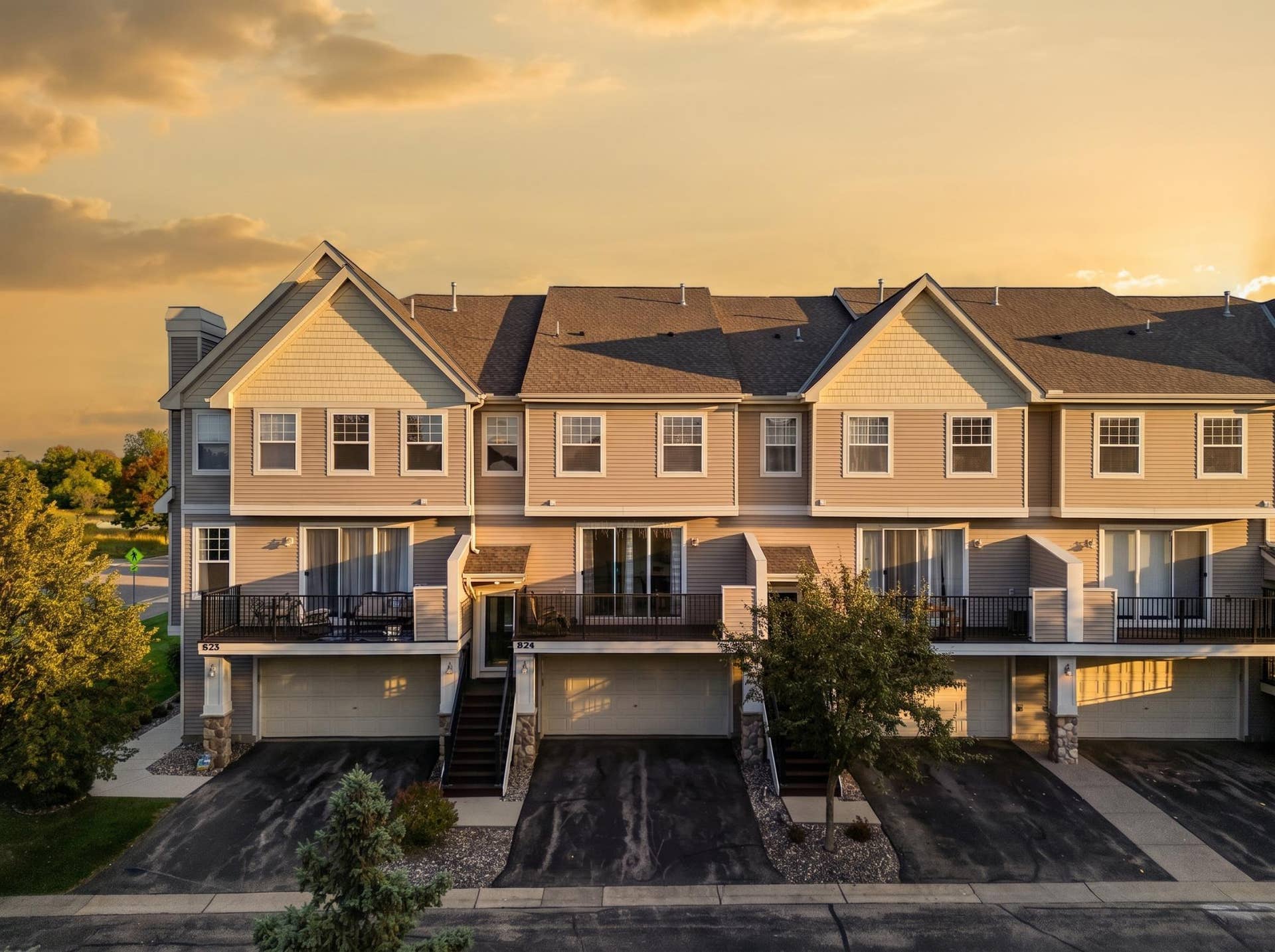 7522 Southridge Court, Savage, MN 55378 stylized-DJI_0472.jpg