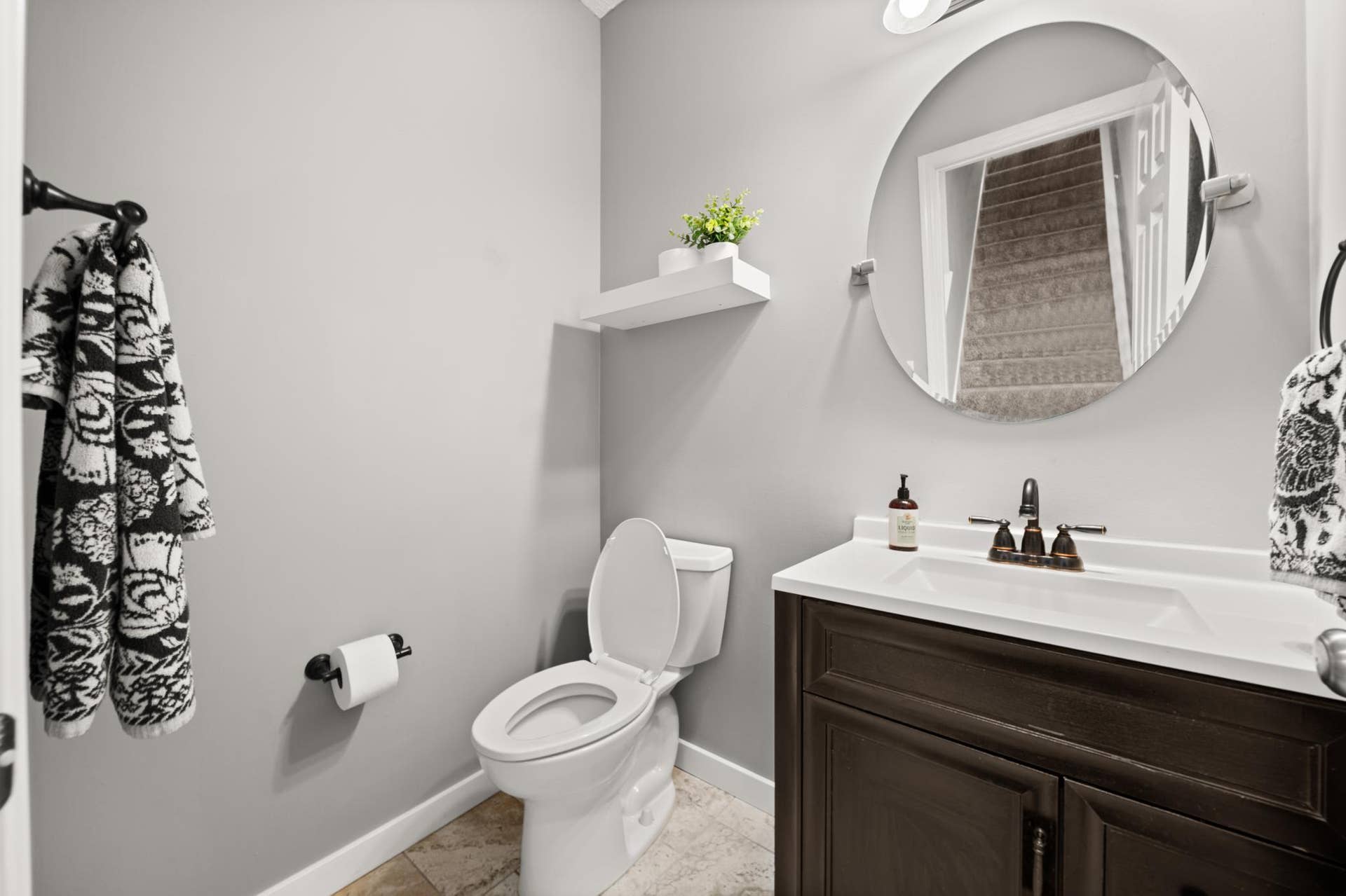 7522 Southridge Court, Savage, MN 55378 DSC06013.jpg