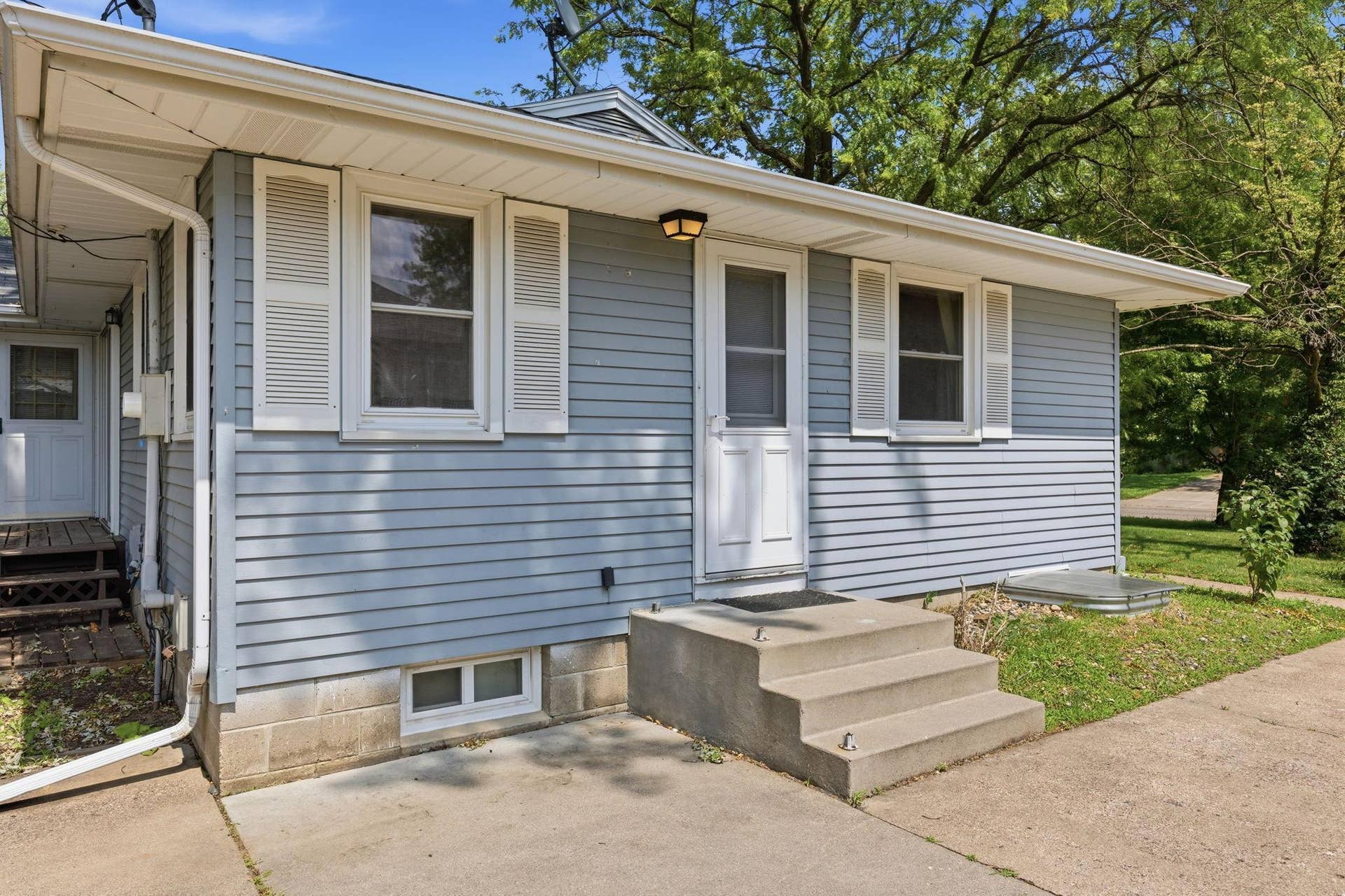 821 Sterling Street N, Maplewood, MN 55119 3-web-or-mls-102.jpg