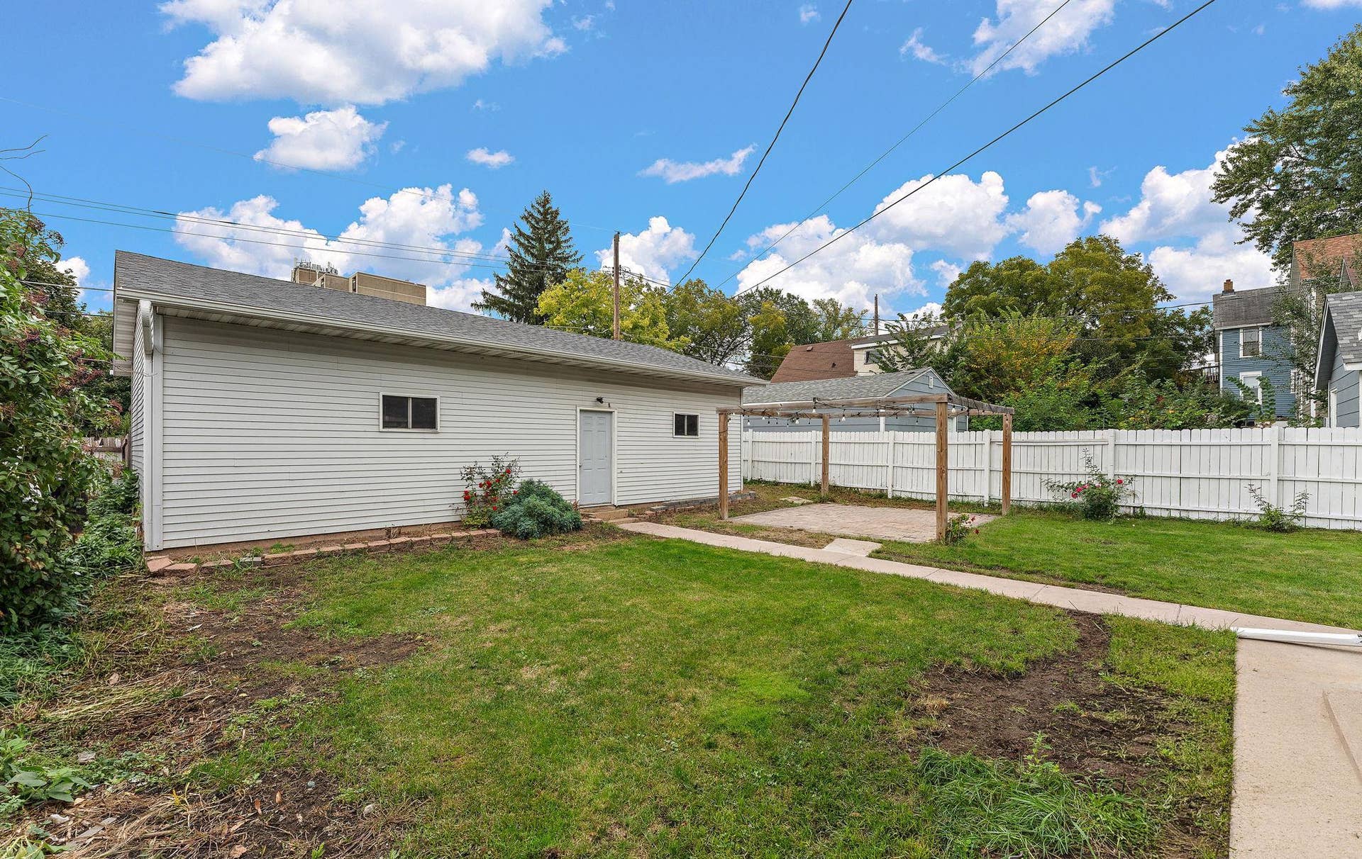 601 Sims Avenue, 98, Saint Paul, MN 55130 Backyard with Patio
