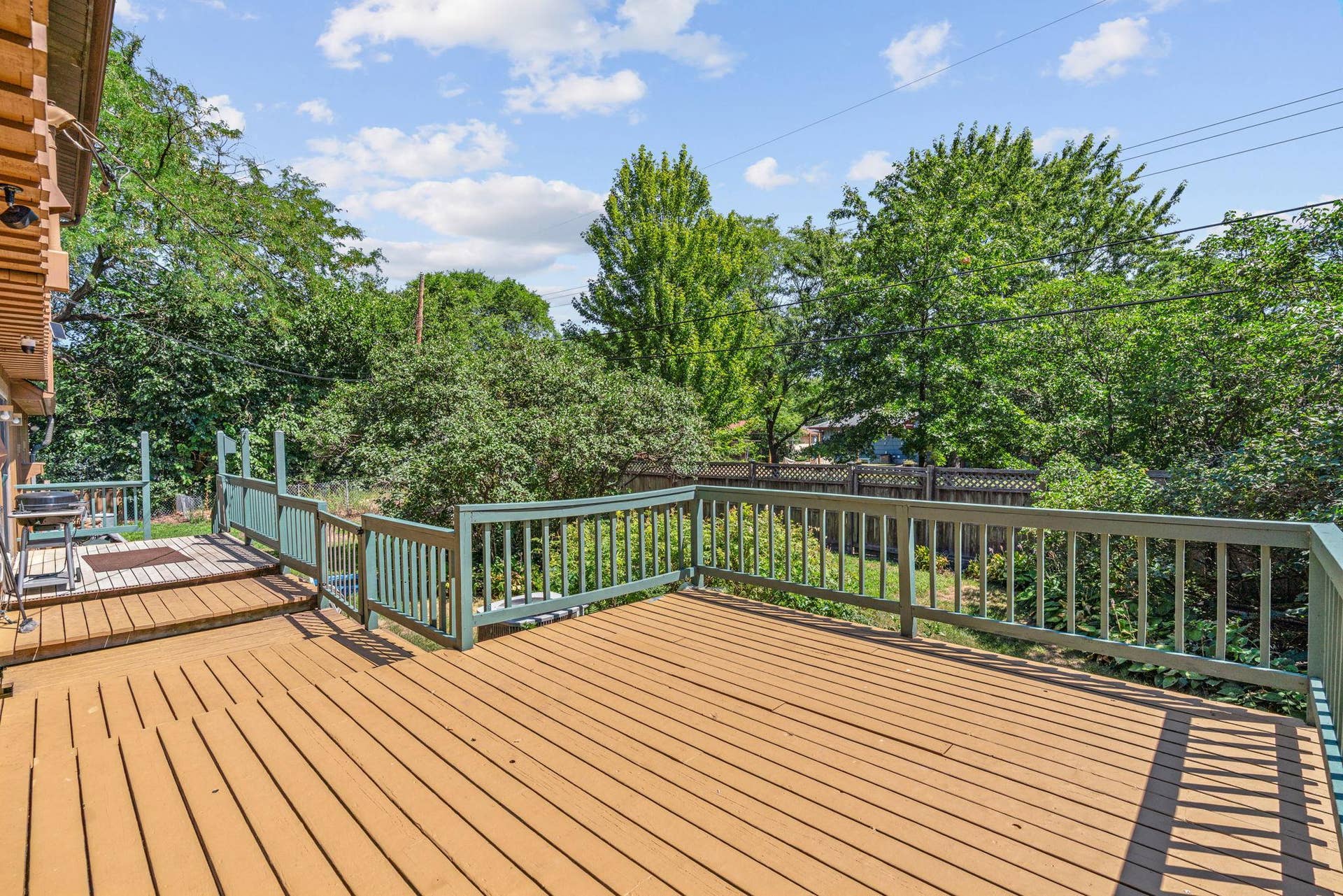 5510 James Avenue N, Brooklyn Center, MN 55430