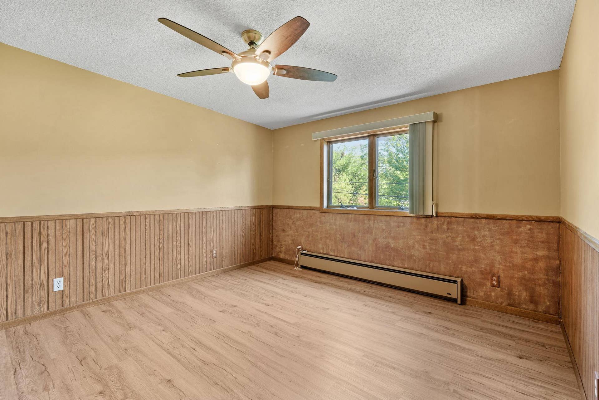 Primary Bedroom, Upper Level