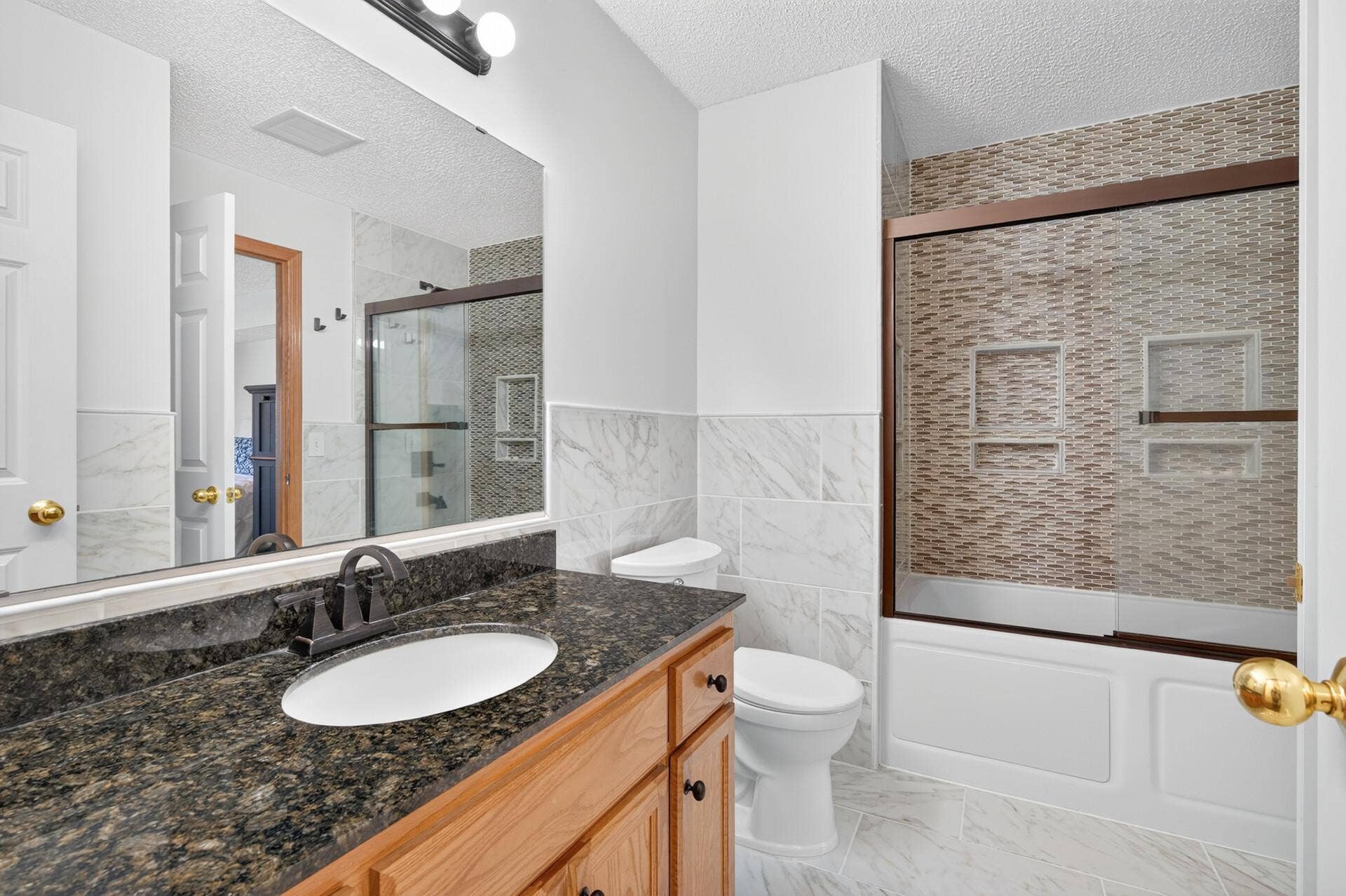 911 Cobblestone Lane, Belle Plaine, MN 56011 911 Cobblestone Lane, Belle Plaine, MN 56011
