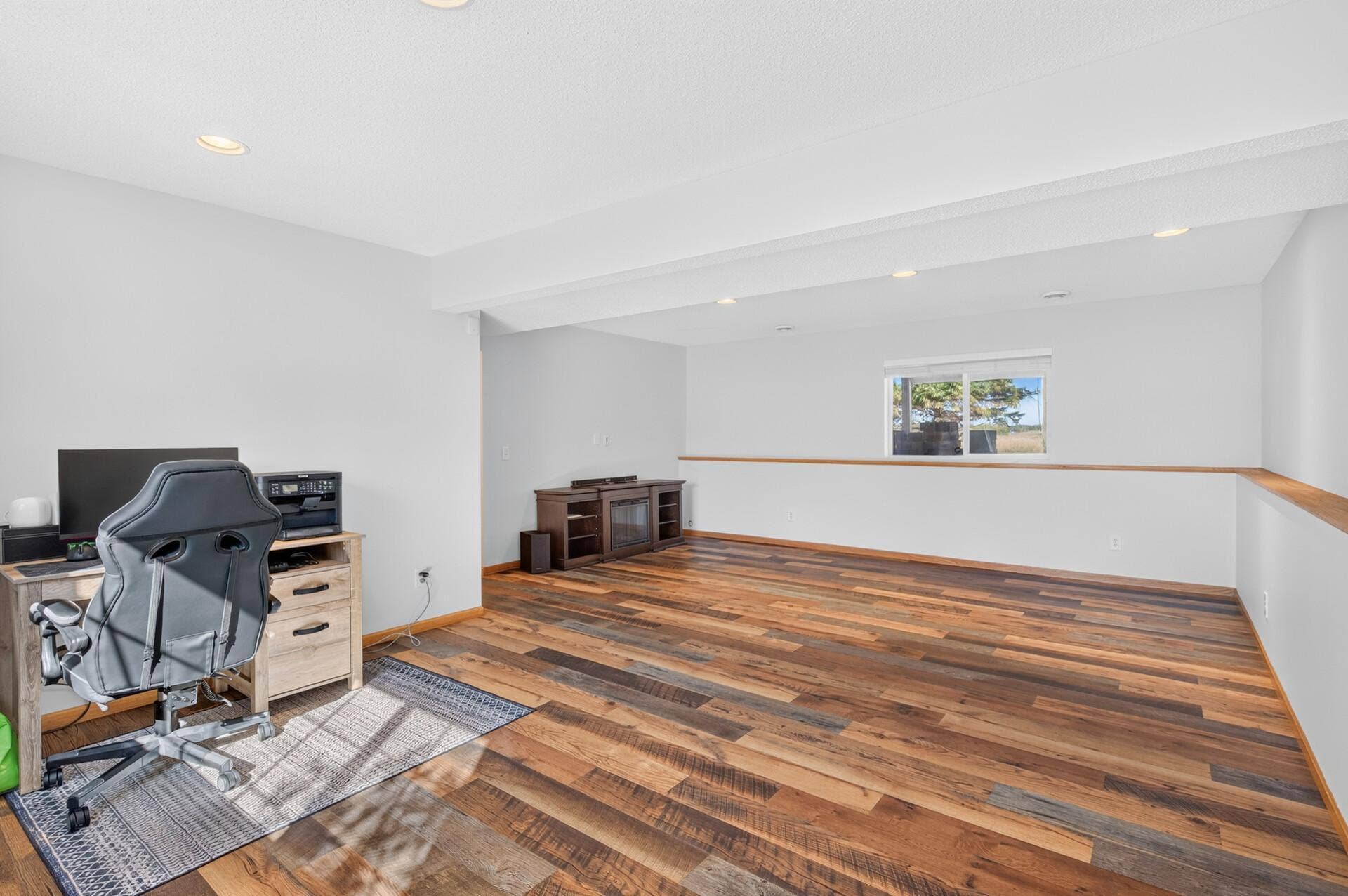 911 Cobblestone Lane, Belle Plaine, MN 56011 911 Cobblestone Lane, Belle Plaine, MN 56011
