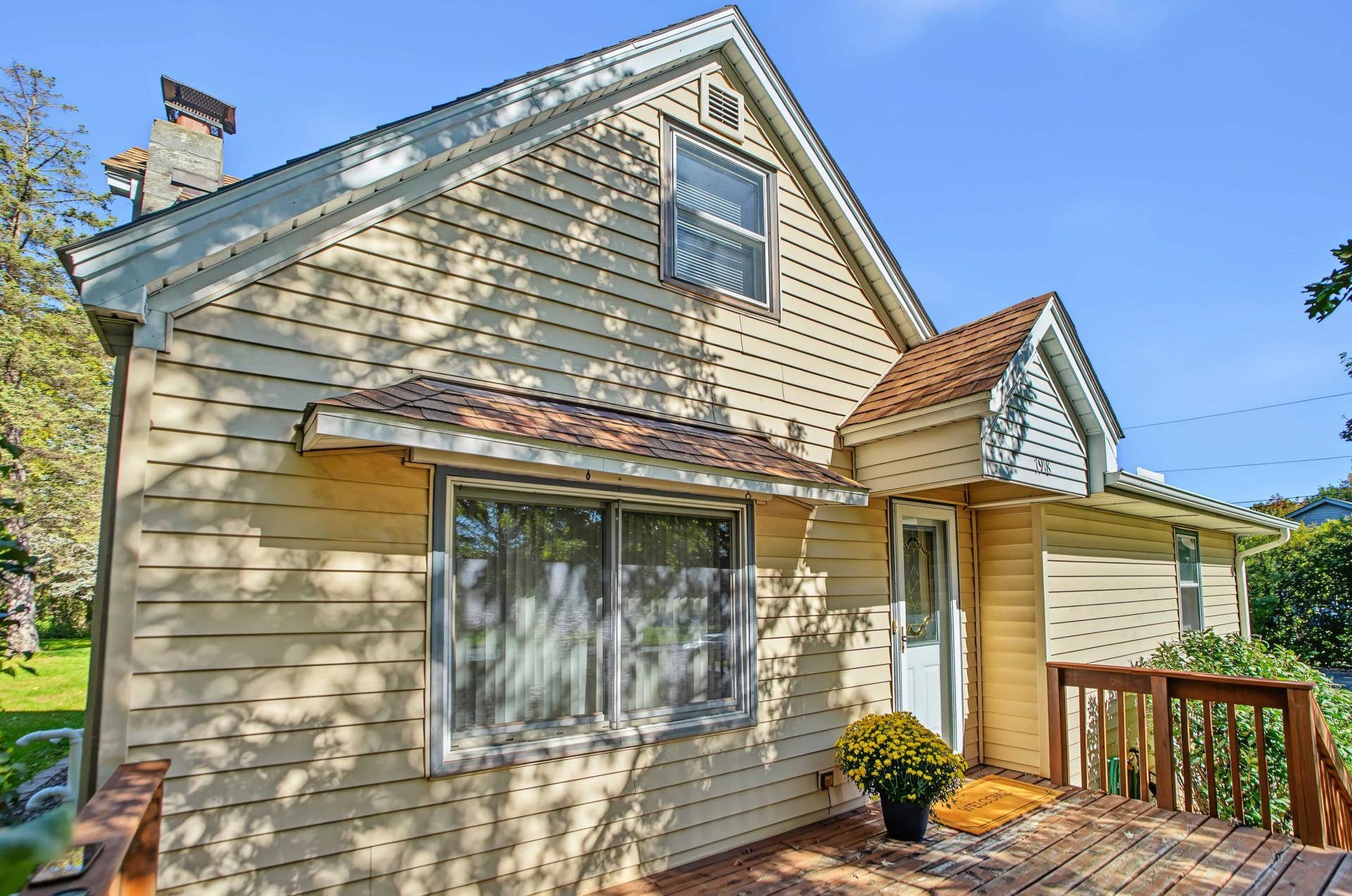 7918 Stillwater Boulevard N, Oakdale, MN 55128 7918 Stillwater Boulevard N, Oakdale, MN 55128