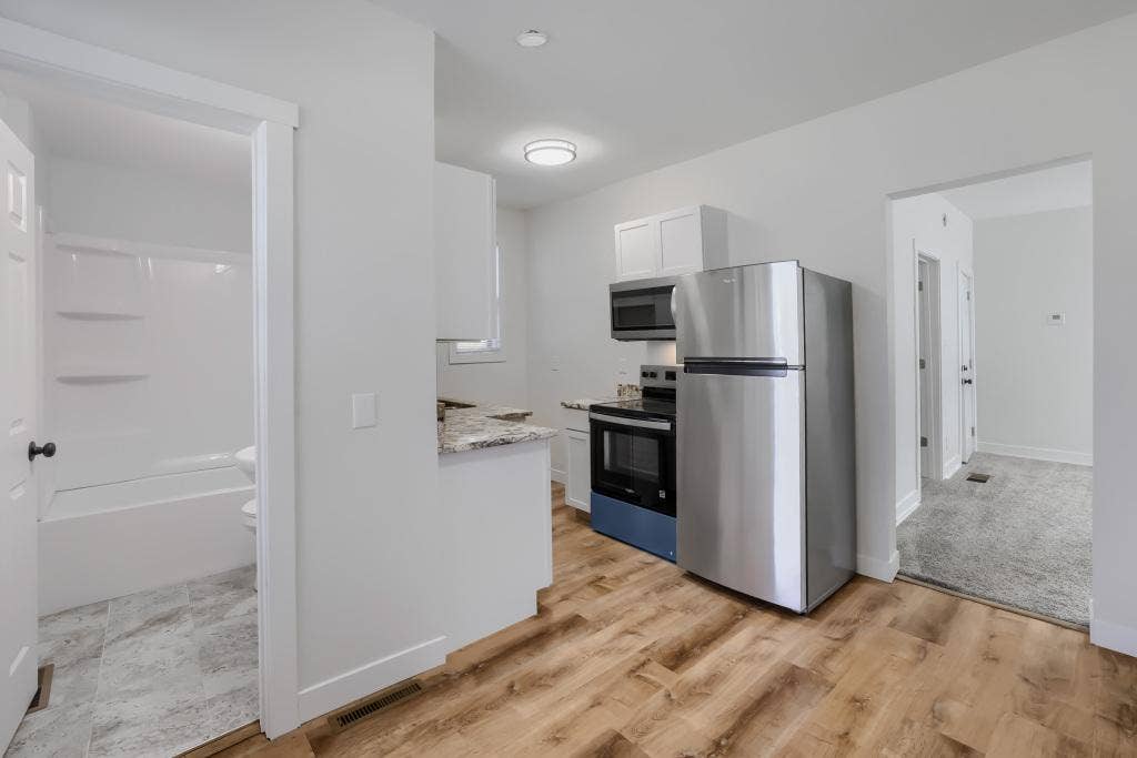 2631 Girard Avenue N, 36, Minneapolis, MN 55411 2631 Girard Avenue N, 36, Minneapolis, MN 55411