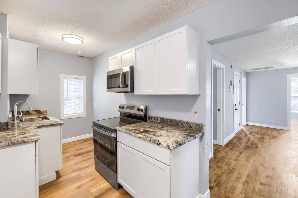 2631 Girard Avenue N, 36, Minneapolis, MN 55411 2631 Girard Avenue N, 36, Minneapolis, MN 55411