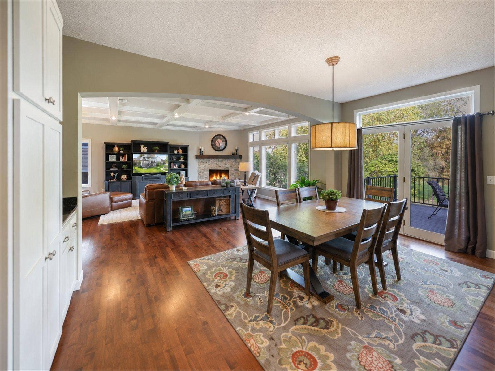 10520 Pinnacle Way, Woodbury, MN 55129 037-IMG_2431.png