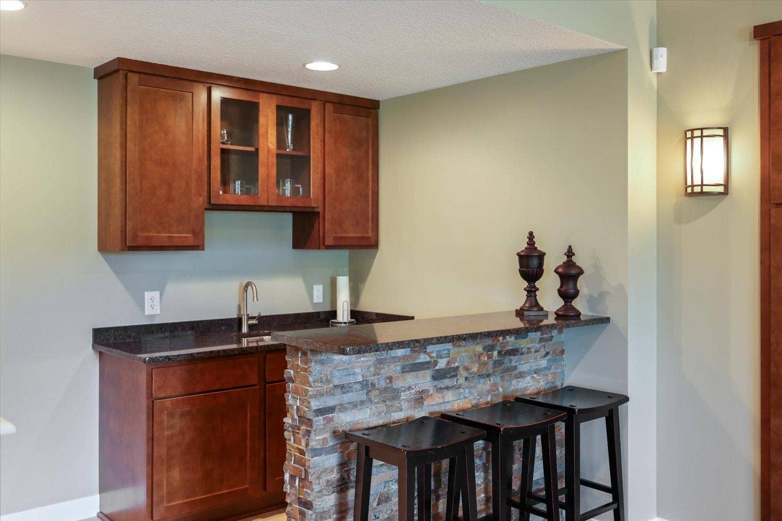 10520 Pinnacle Way, Woodbury, MN 55129 074-IMG_2848.jpg