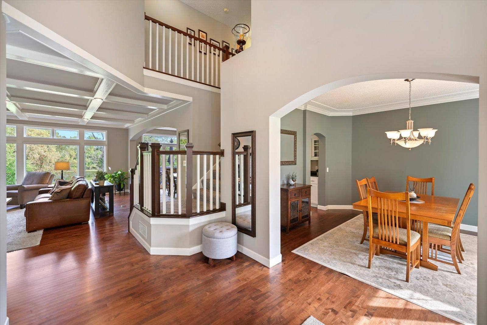 10520 Pinnacle Way, Woodbury, MN 55129 054-IMG_2317.jpg