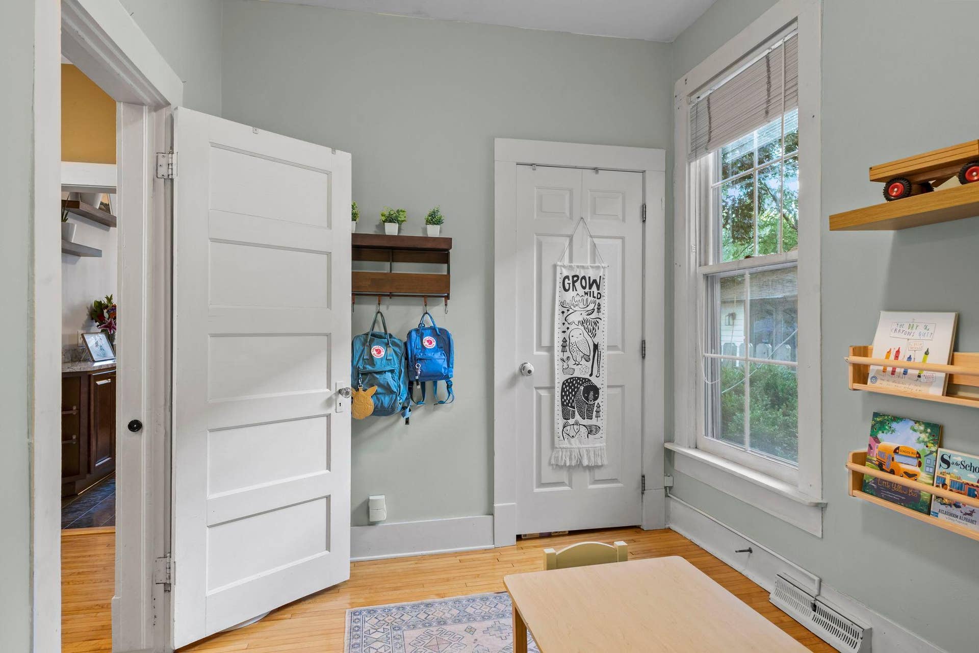 870 Randolph Avenue, 103, Saint Paul, MN 55102 Main floor room legal bedroom