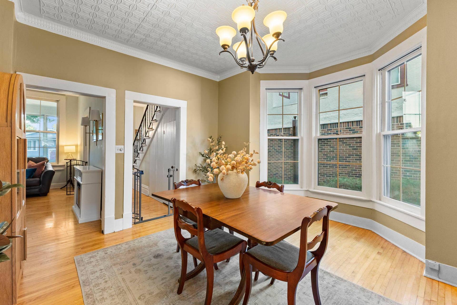 870 Randolph Avenue, 103, Saint Paul, MN 55102 14 x 12 dining room with hardwood floors