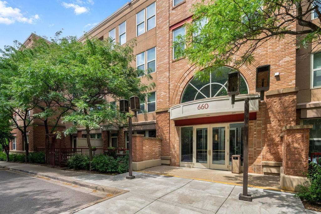 660 N 2nd St, #301, 59, Minneapolis, MN 55401 660 N 2nd St, #301, 59, Minneapolis, MN 55401