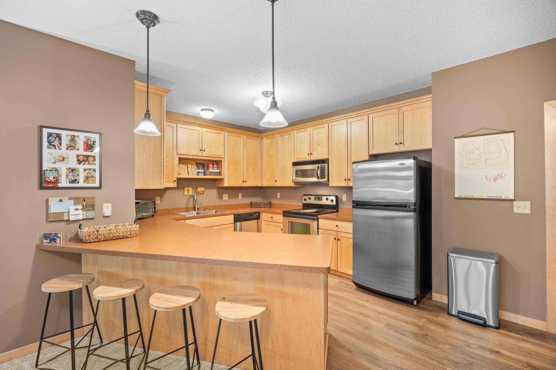 2530 E 34th Street, #106, 16, Minneapolis, MN 55406 2530 E 34th Street, #106, 16, Minneapolis, MN 55406