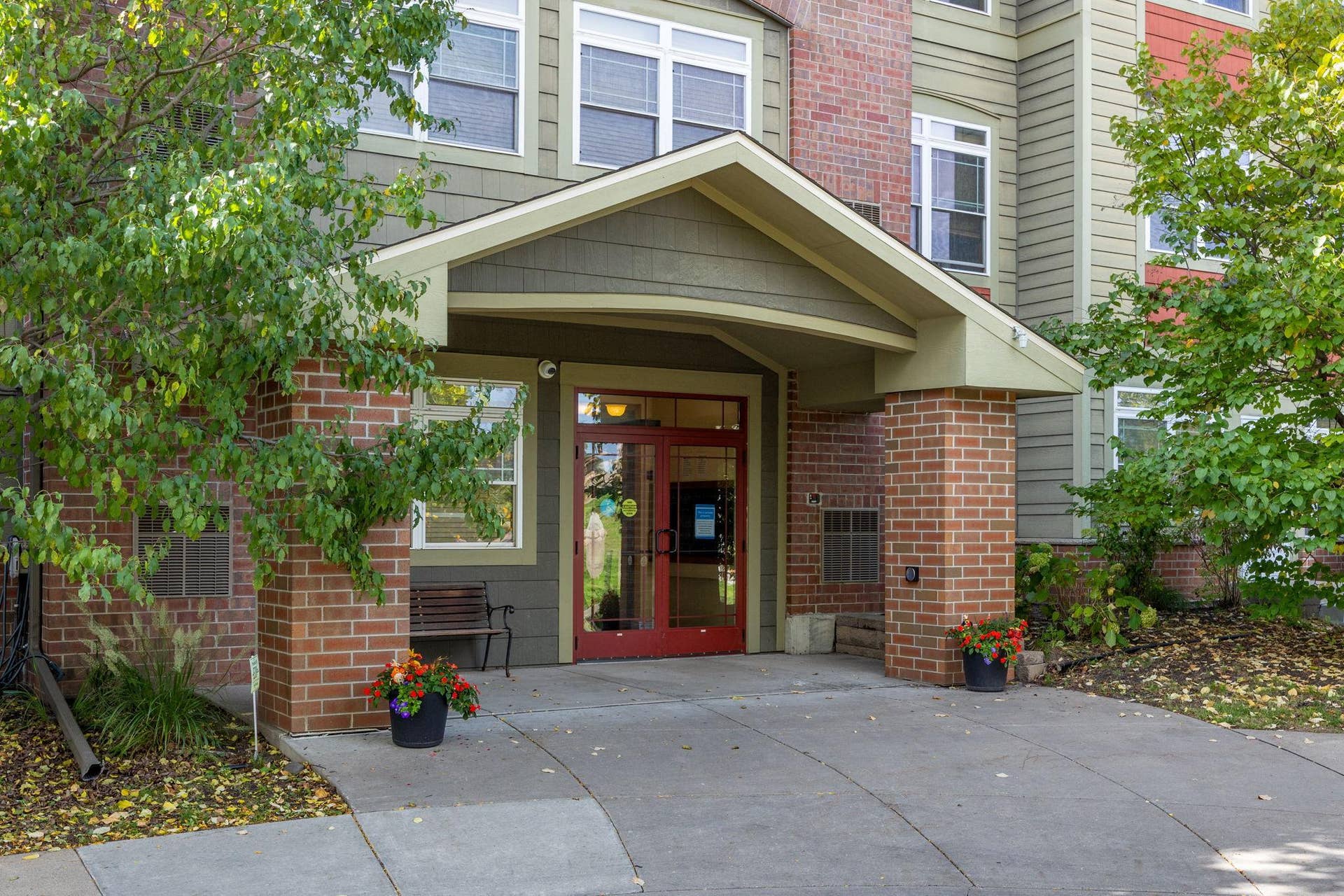 2530 E 34th Street, #106, 16, Minneapolis, MN 55406 2530 E 34th Street, #106, 16, Minneapolis, MN 55406