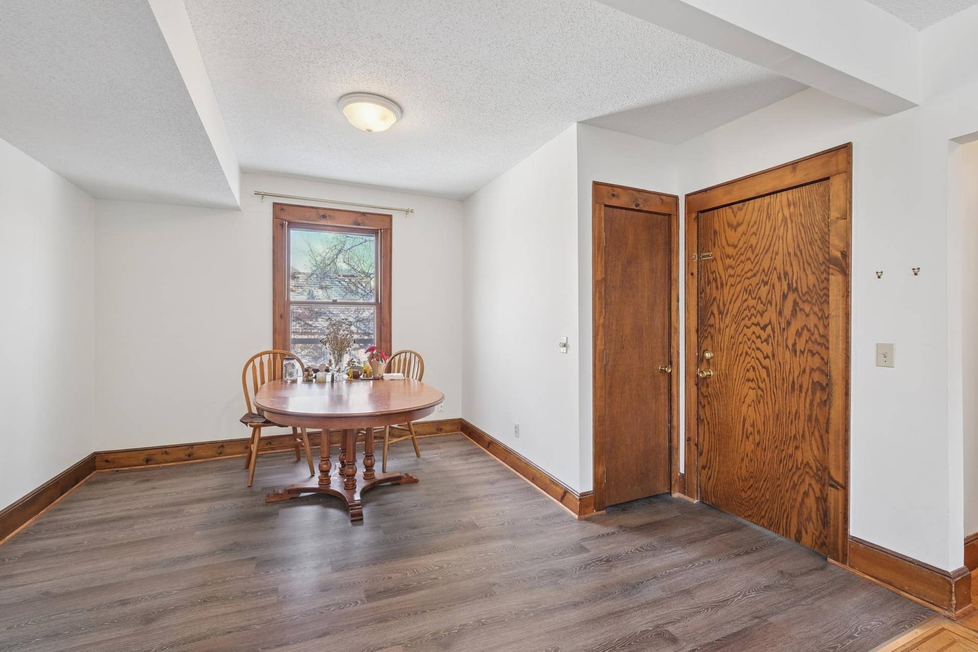 Upper-level dining room.