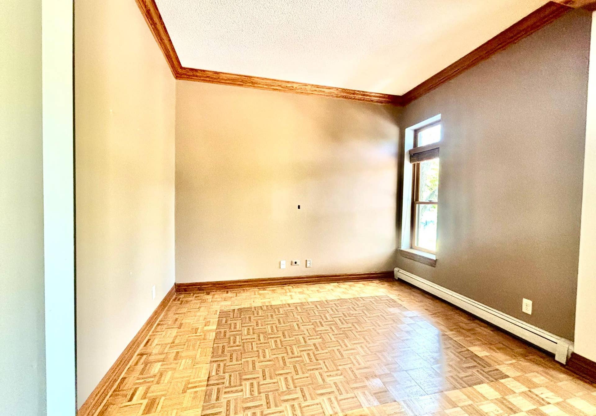 110 Saint Albans Street N, #3, 101, Saint Paul, MN 55104 Side den, reading room, art studio
