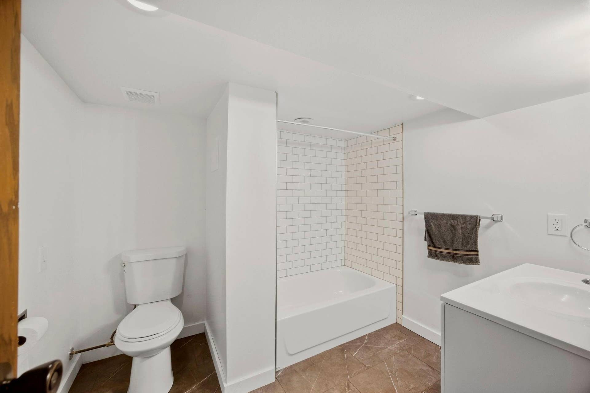 516 8th Avenue NE, 72, Minneapolis, MN 55413 35.jpg
