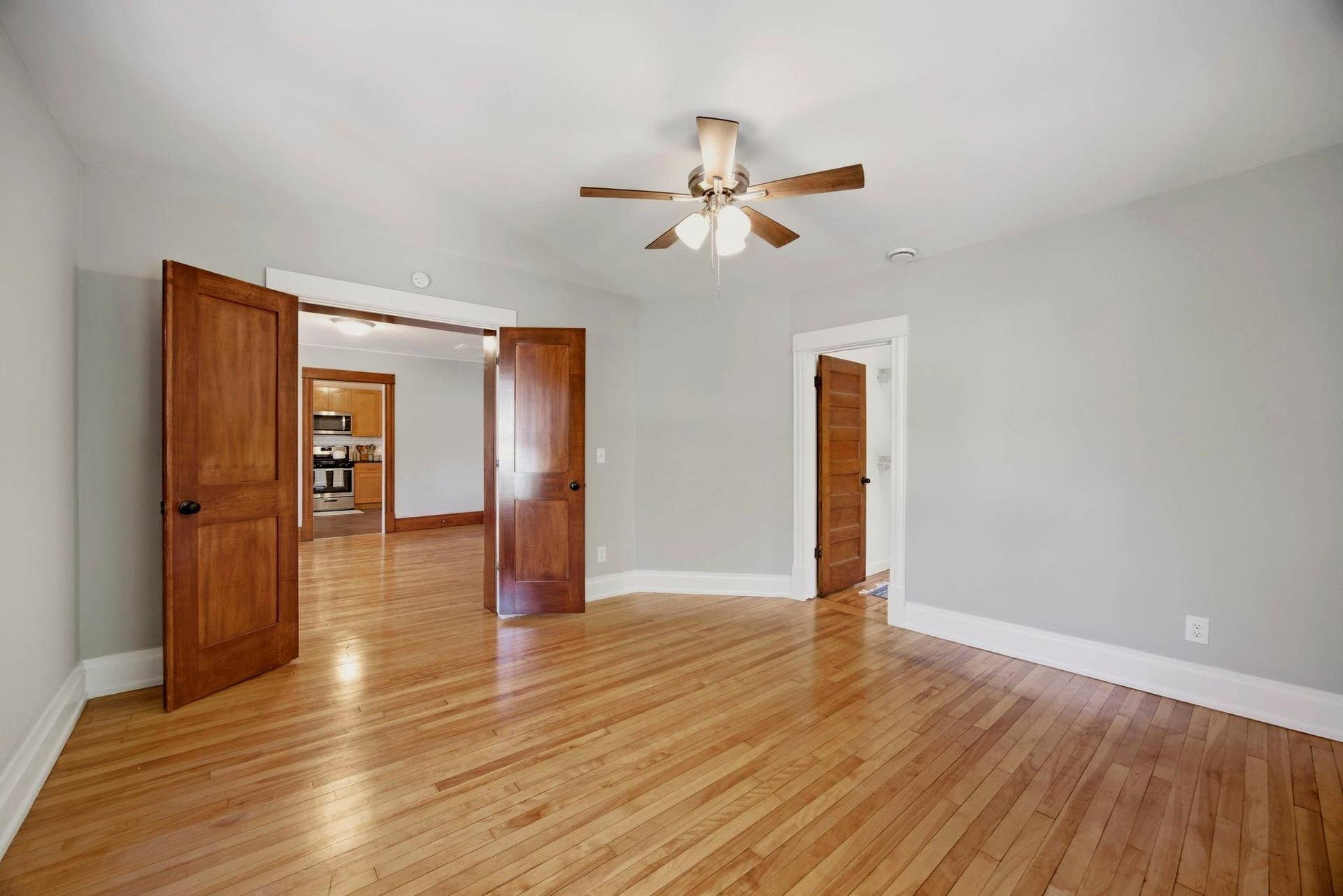 516 8th Avenue NE, 72, Minneapolis, MN 55413 516 8th Avenue NE, 72, Minneapolis, MN 55413