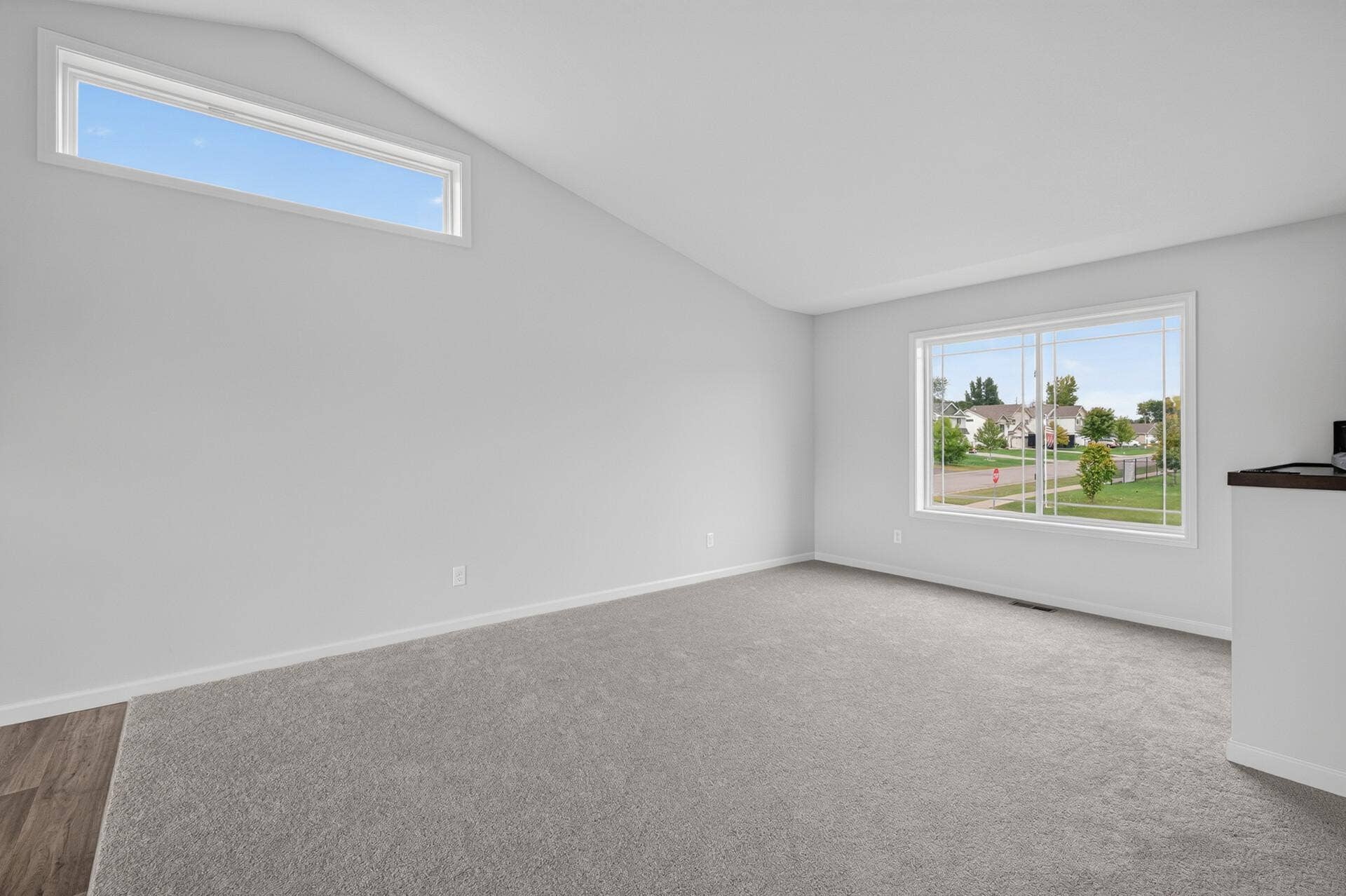 709 Greenwood Street SW, Isanti, MN 55040 709 Greenwood Street SW, Isanti, MN 55040