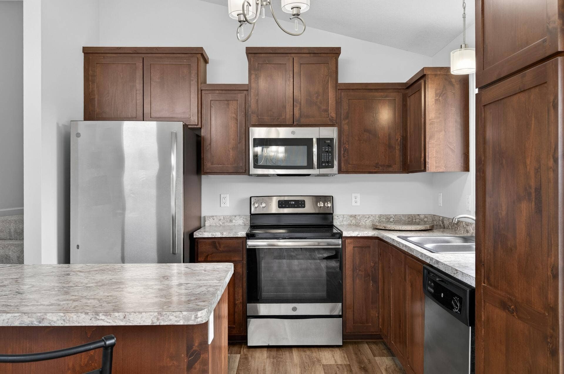 709 Greenwood Street SW, Isanti, MN 55040 709 Greenwood Street SW, Isanti, MN 55040