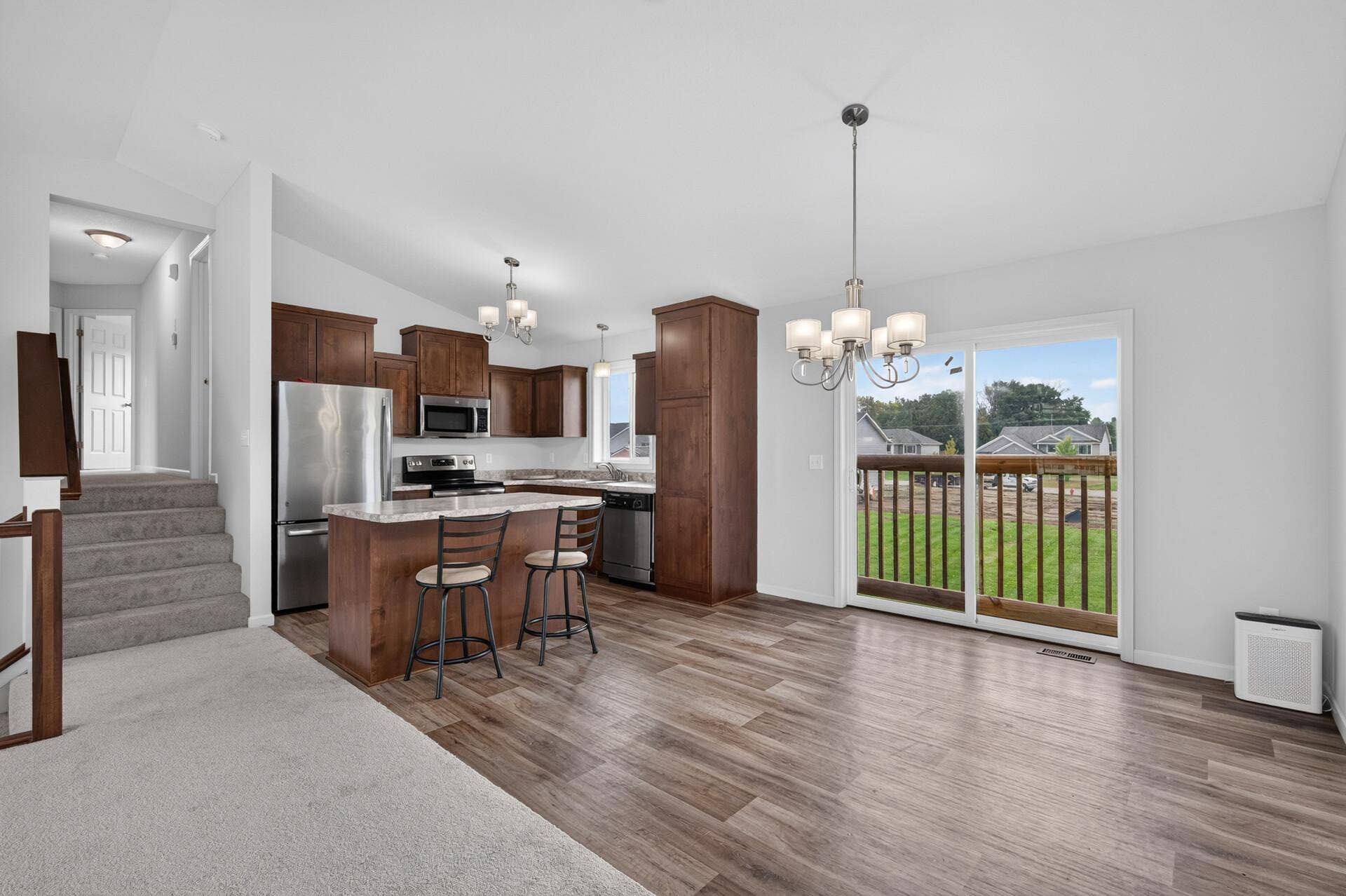 709 Greenwood Street SW, Isanti, MN 55040 709 Greenwood Street SW, Isanti, MN 55040