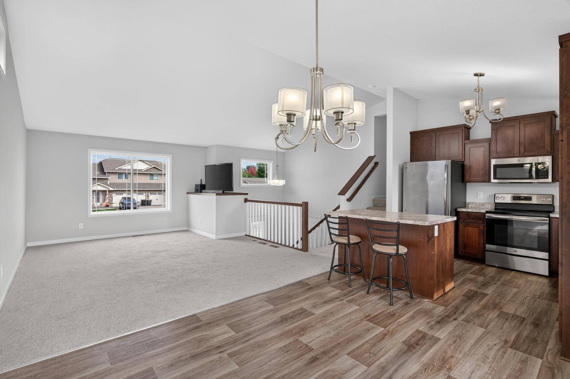 709 Greenwood Street SW, Isanti, MN 55040 709 Greenwood Street SW, Isanti, MN 55040