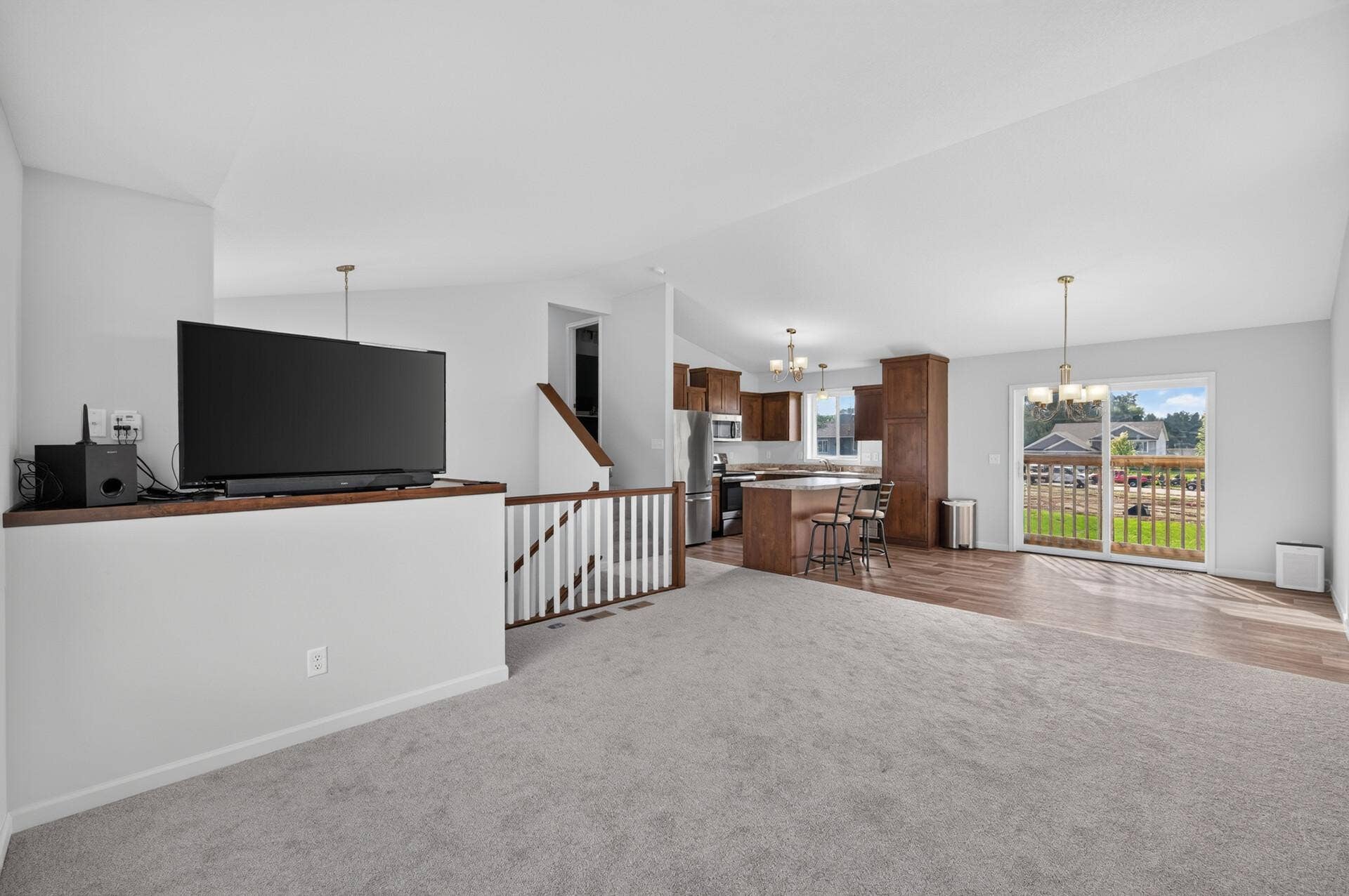 709 Greenwood Street SW, Isanti, MN 55040 709 Greenwood Street SW, Isanti, MN 55040