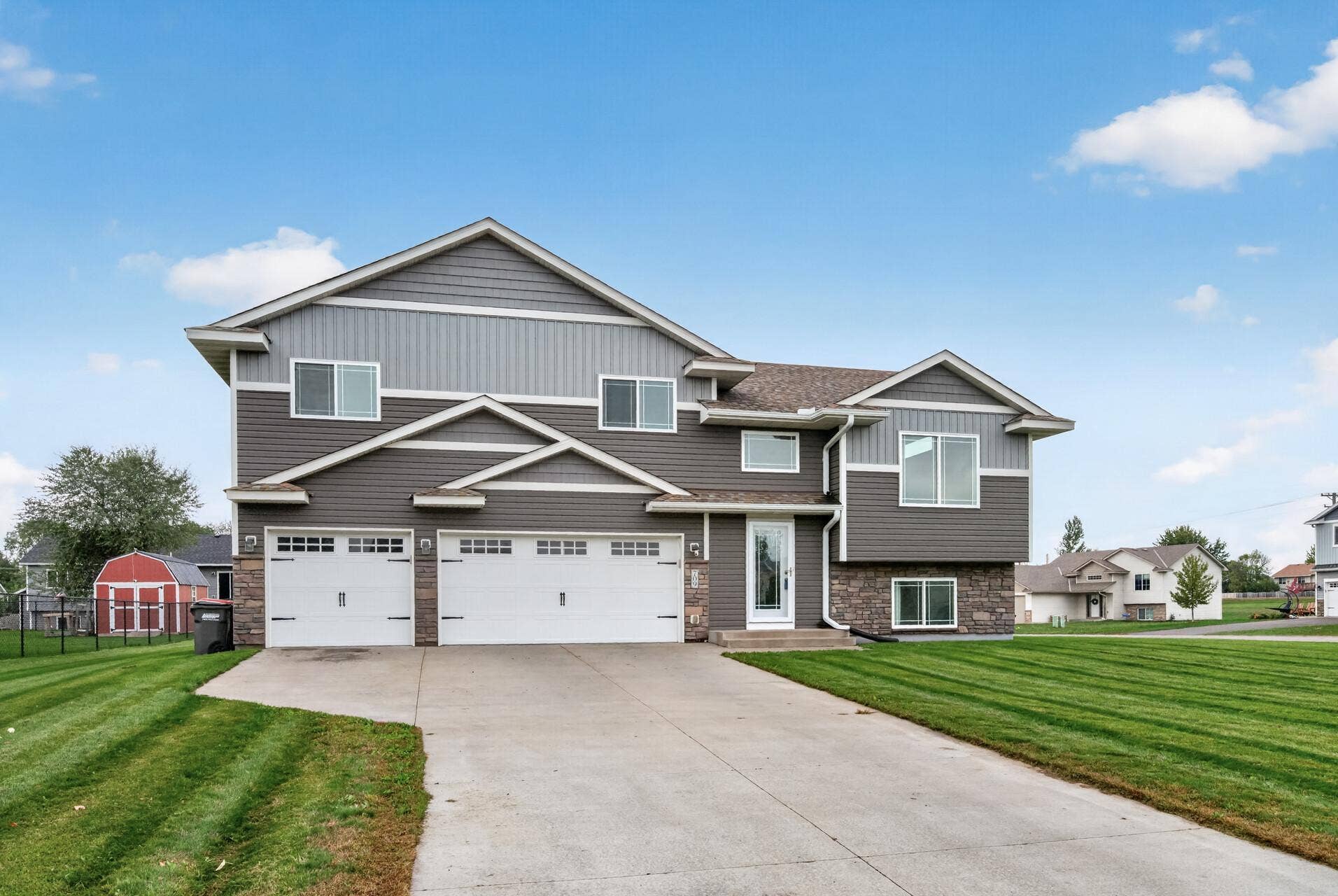 709 Greenwood Street SW, Isanti, MN 55040 709 Greenwood Street SW, Isanti, MN 55040